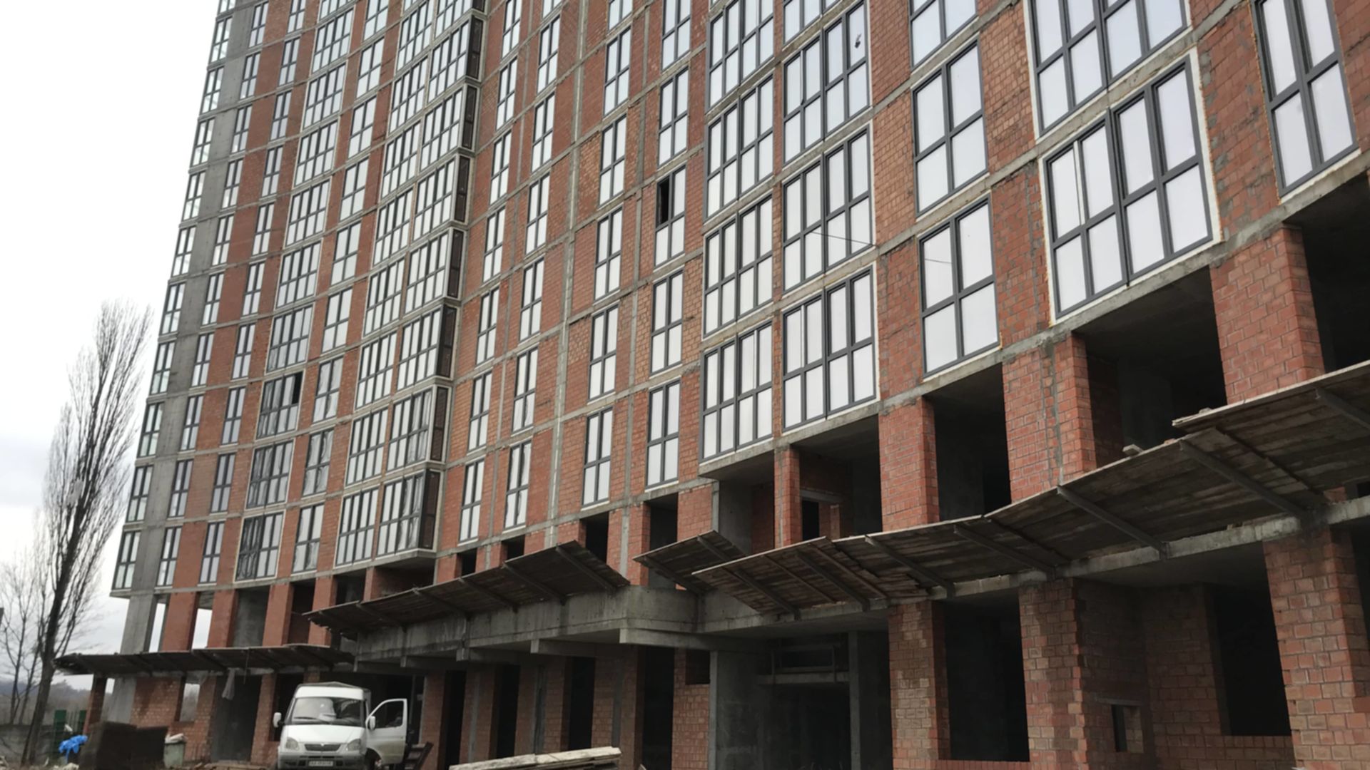 Состоянием на декабрь 2021 года ЖК ул. Евгена Маланюка (Сагайдака), 101 ход строительства фото 343057