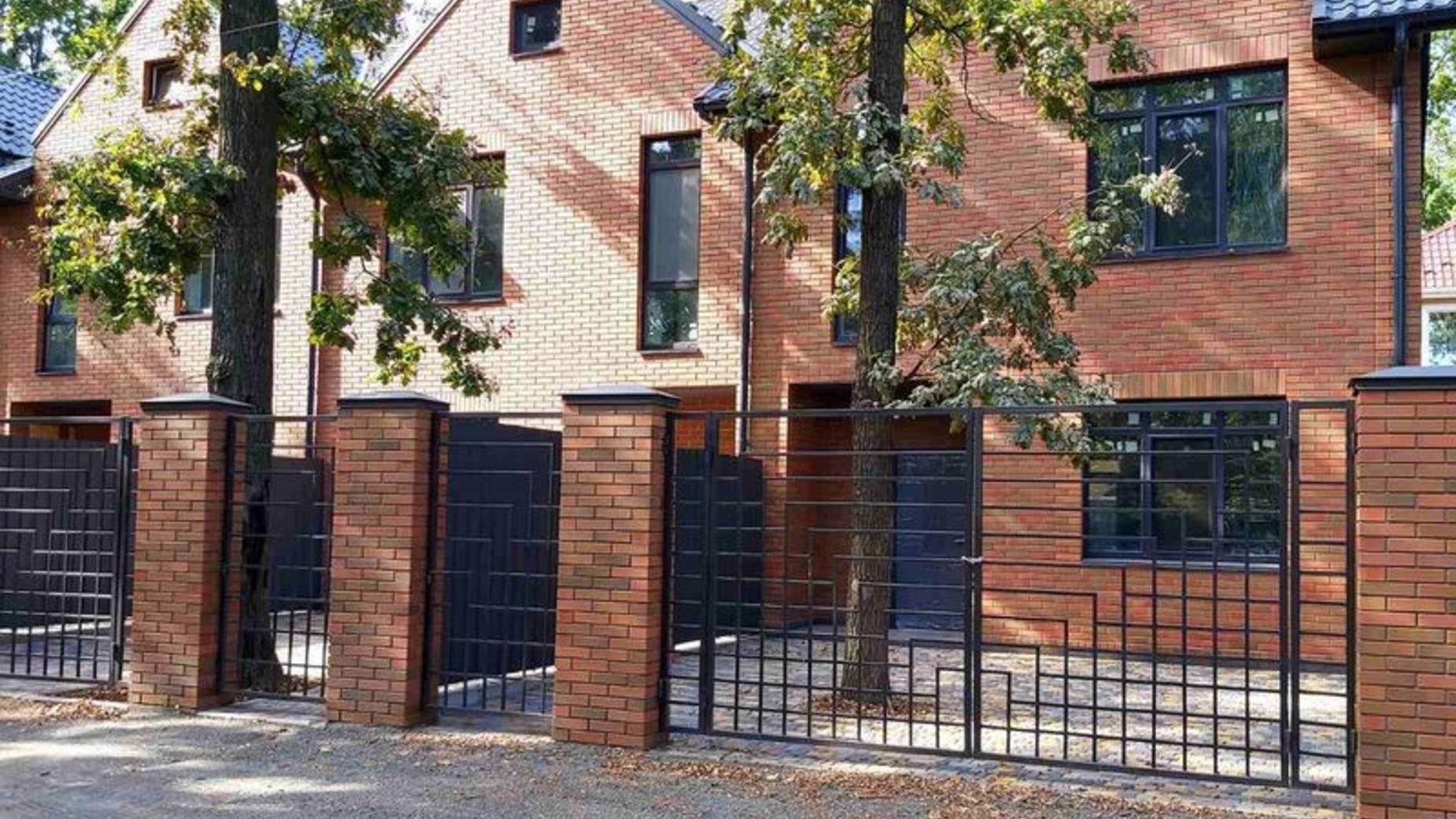 Таунхаус Brighton Garden фото 356353