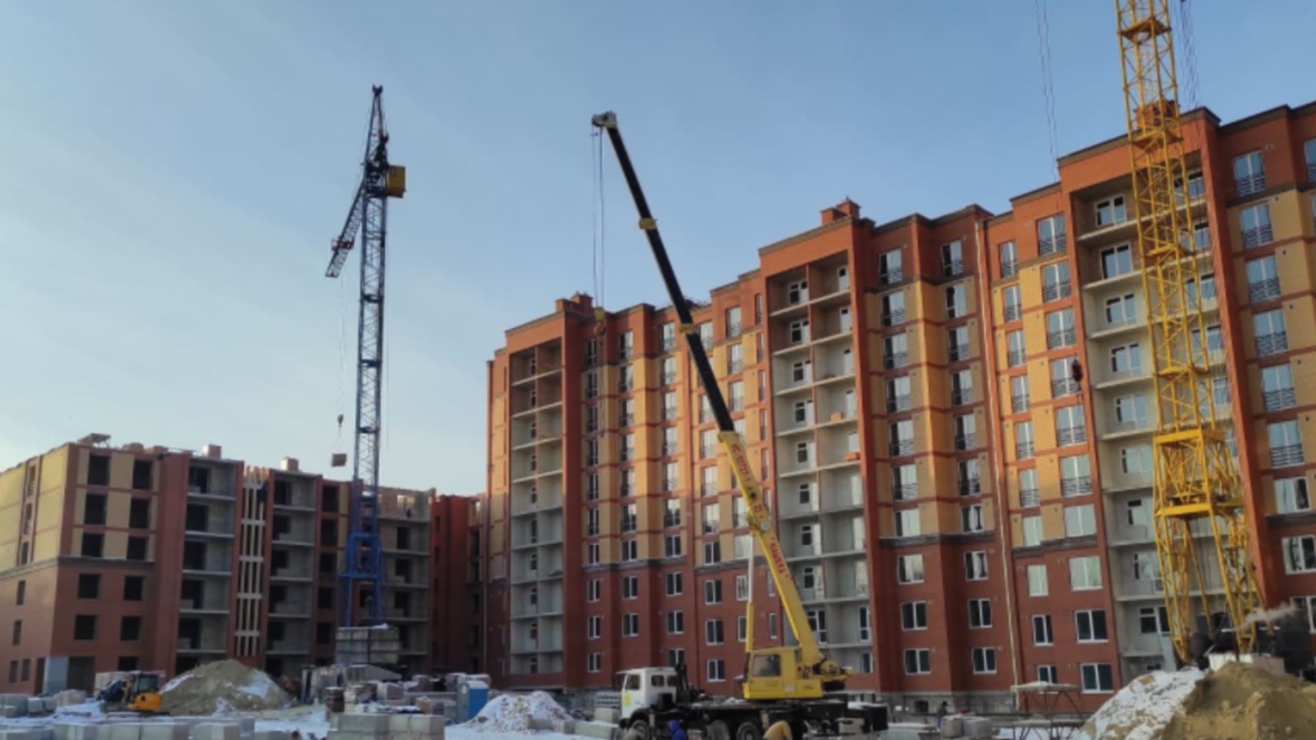 ЖК по вул. Лучаківського-Тролейбусна хід будівництва фото 357102