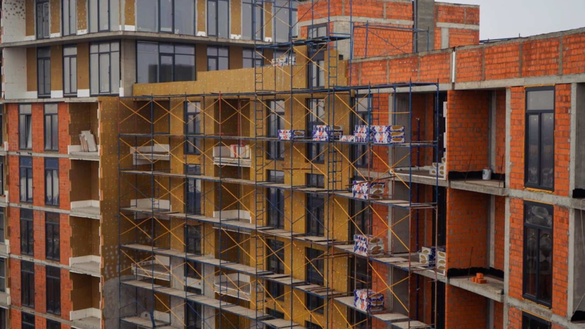 Состоянием на февраль 2022 года ЖК Crystal ход строительства фото 376157