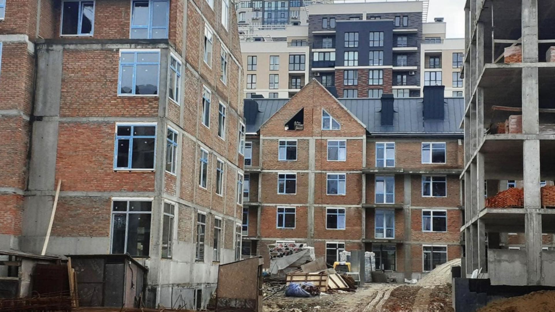 Станом на травень 2022 року ЖК Лавандовий хід будівництва фото 400966