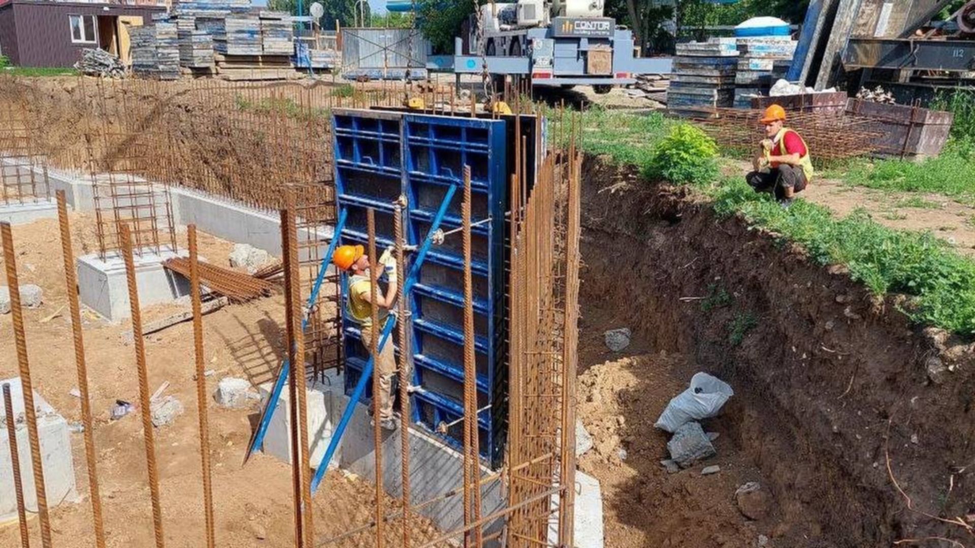 Станом на червень 2022 року ЖК вул. Героїв АТО, 81 хід будівництва фото 418259