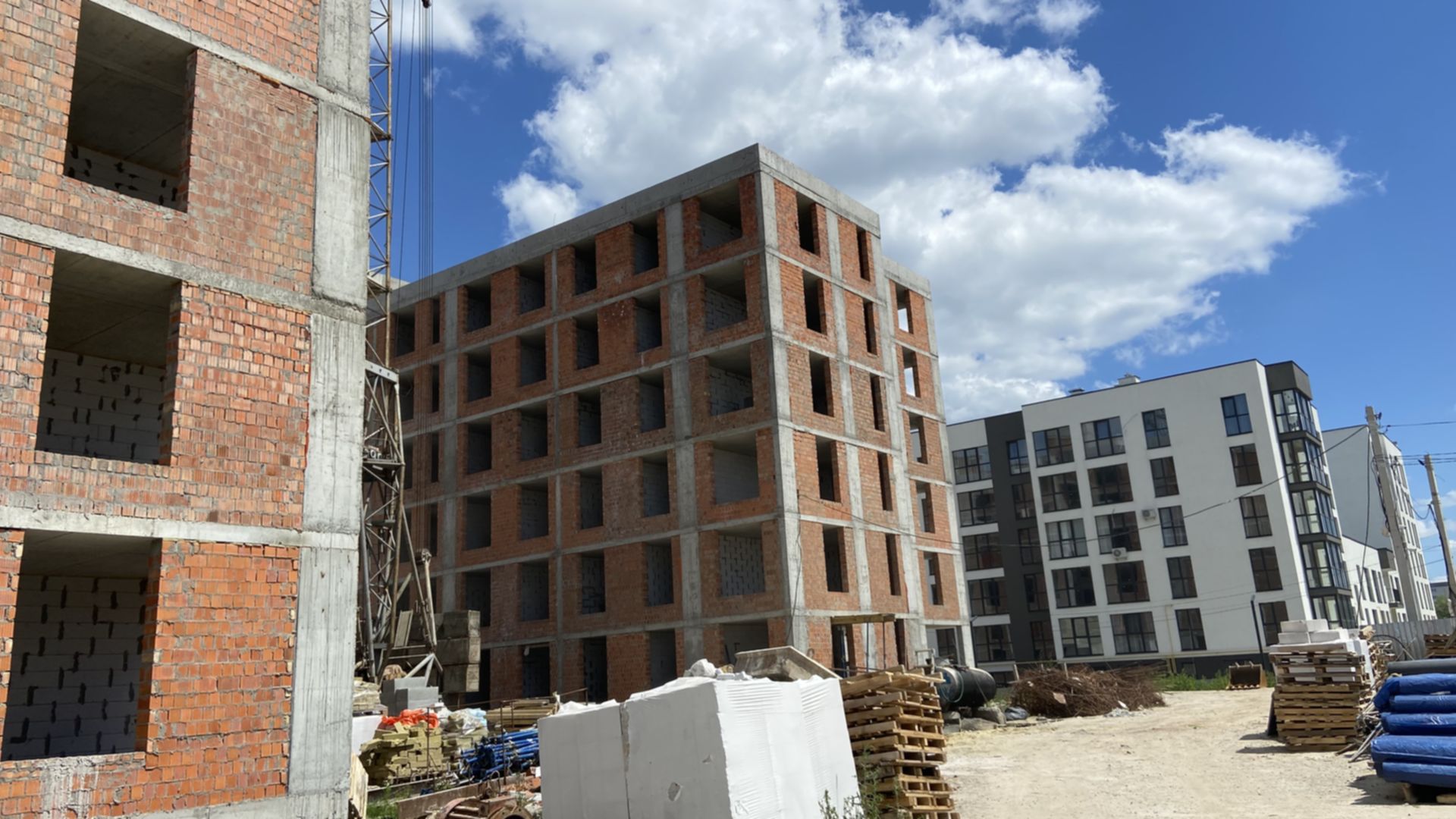 Состоянием на июнь 2022 года ЖК Avalon Holiday ход строительства фото 425042