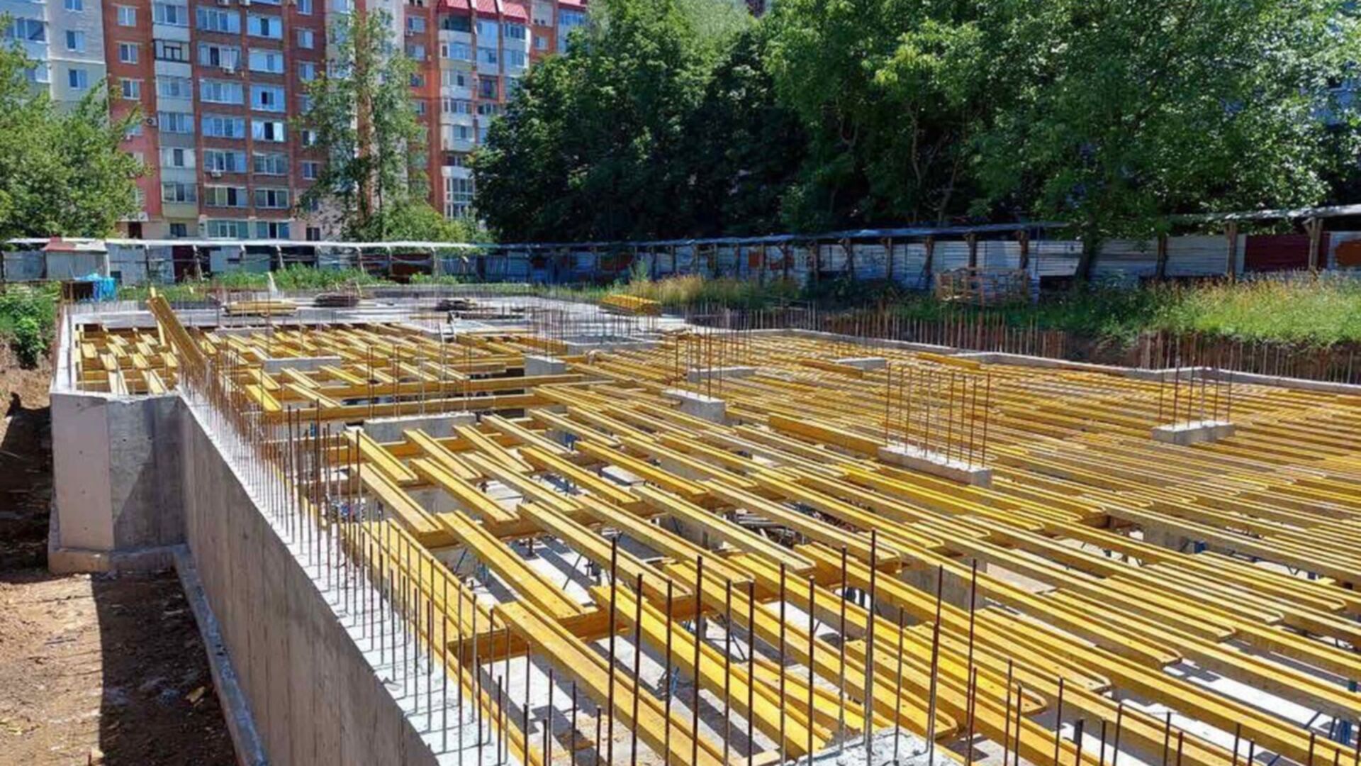 Станом на червень 2022 року ЖК вул. Героїв АТО, 81 хід будівництва фото 429645