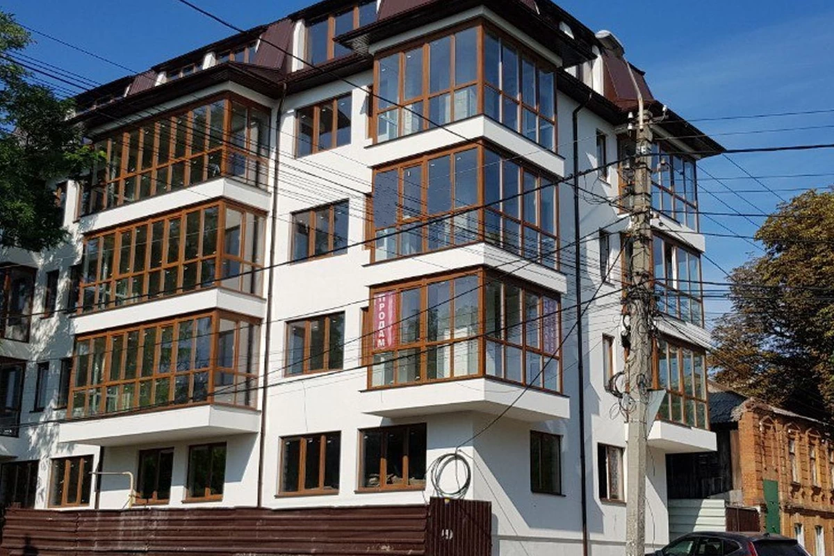 ЖК вул. Олександра Кониського (Володарського), 30а