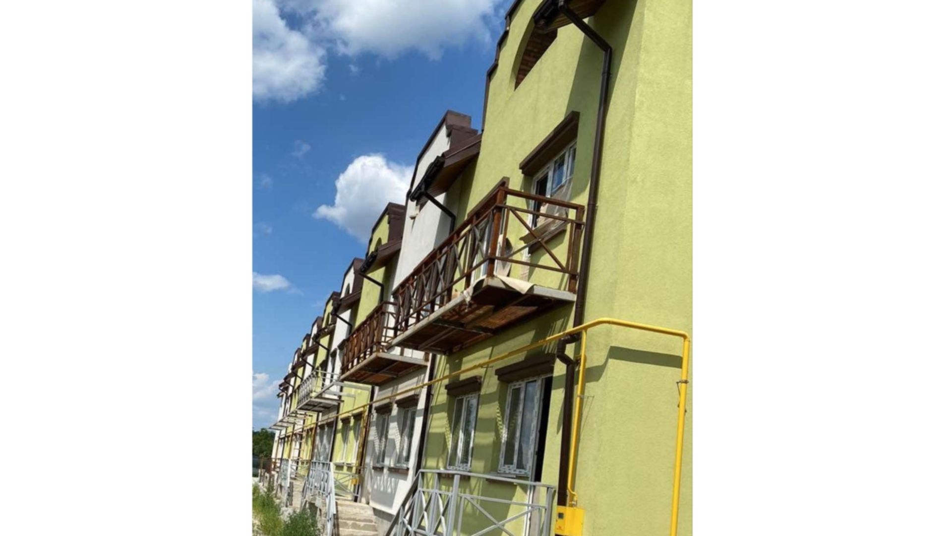 Танхаус Нова Конча-Заспа хід будівництва фото 447264