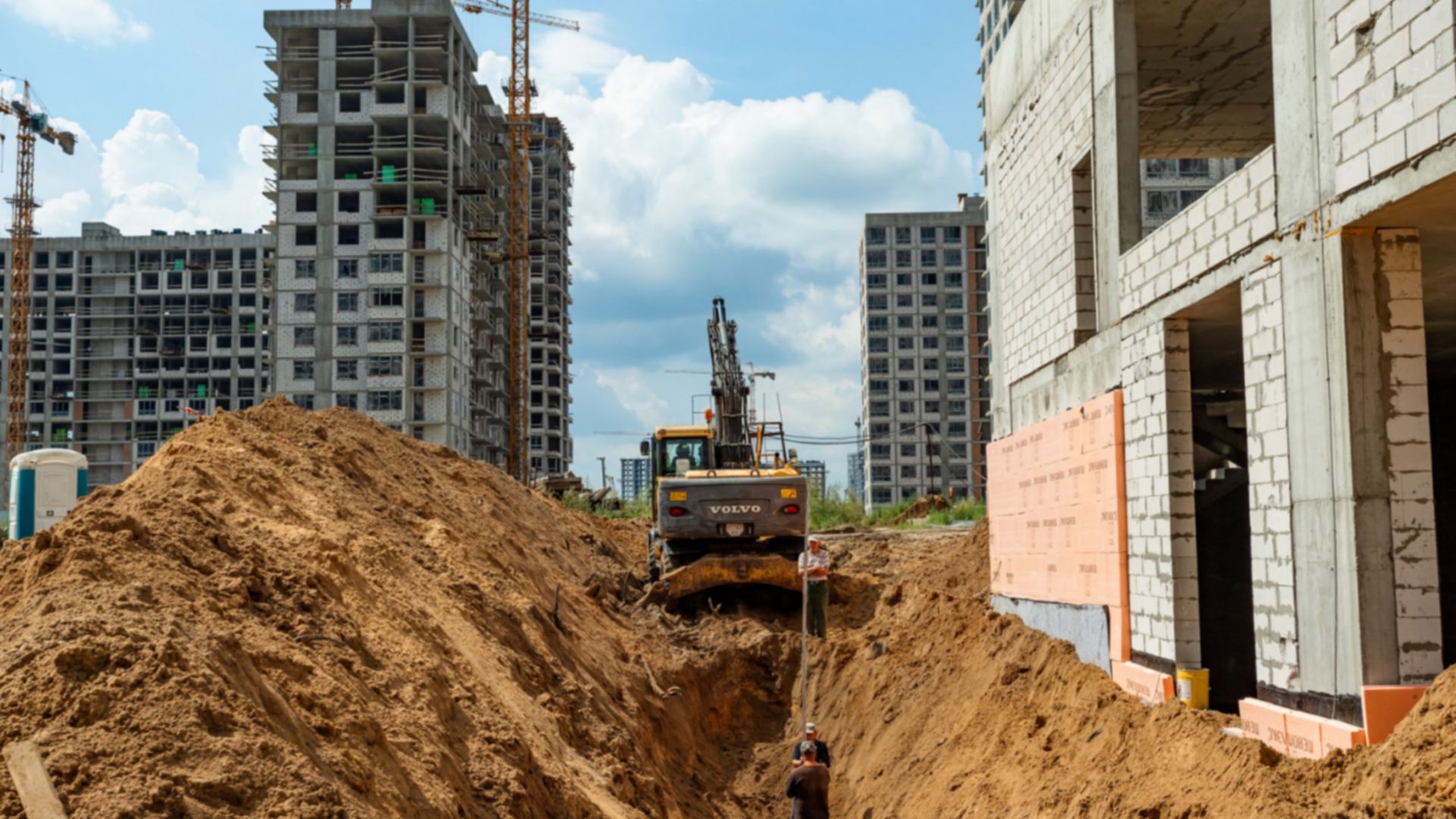 ЖК Варшавський 2 хід будівництва фото 449025