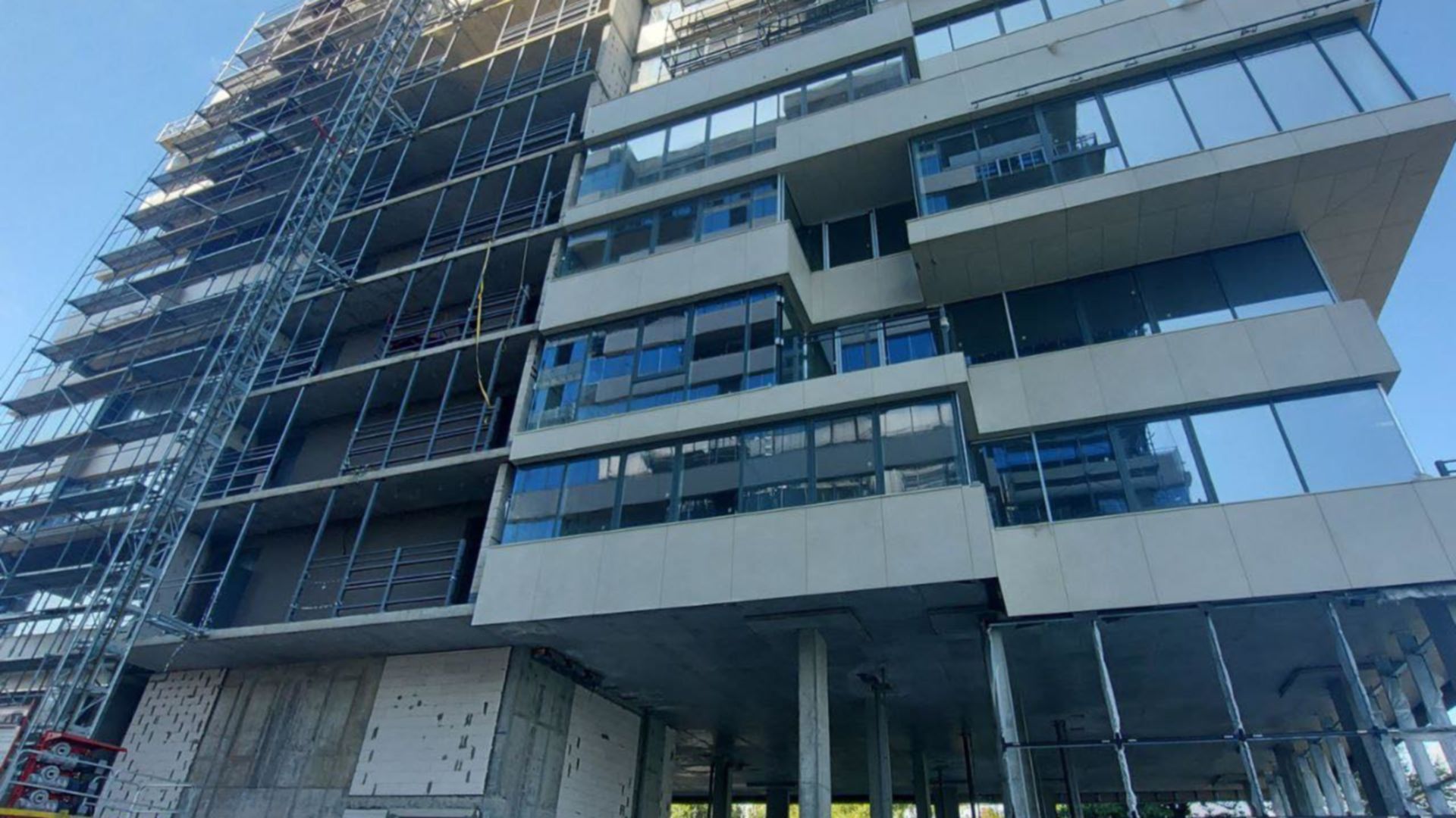 Состоянием на октябрь 2022 года Апарт-комплекс Port City ход строительства фото 488316