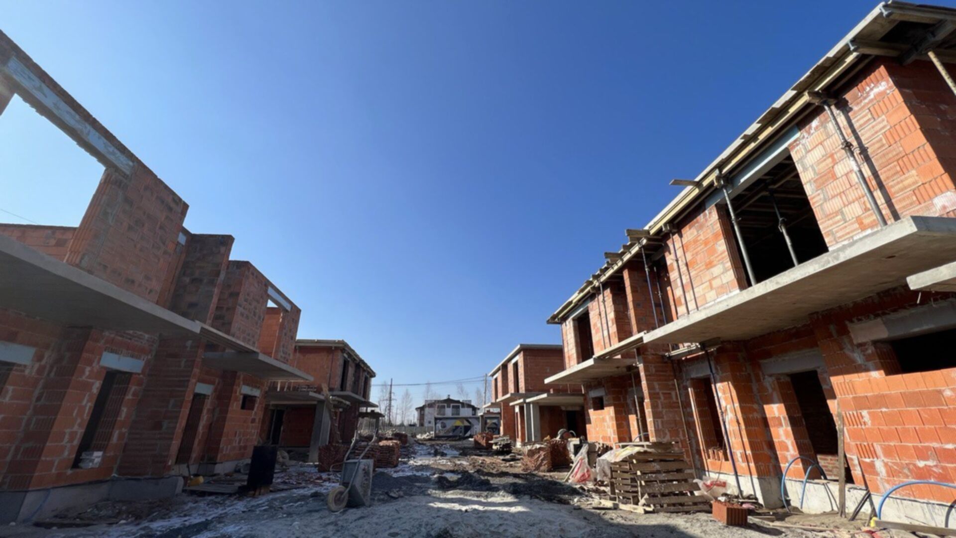 Станом на березень 2023 року КМ Stone Village хід будівництва фото 552861