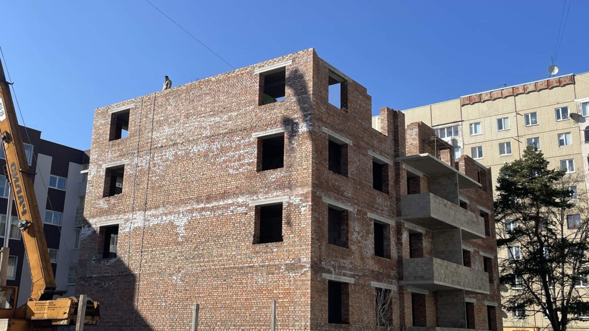 ЖК ул. Шухевича, 9 ход строительства фото 552990