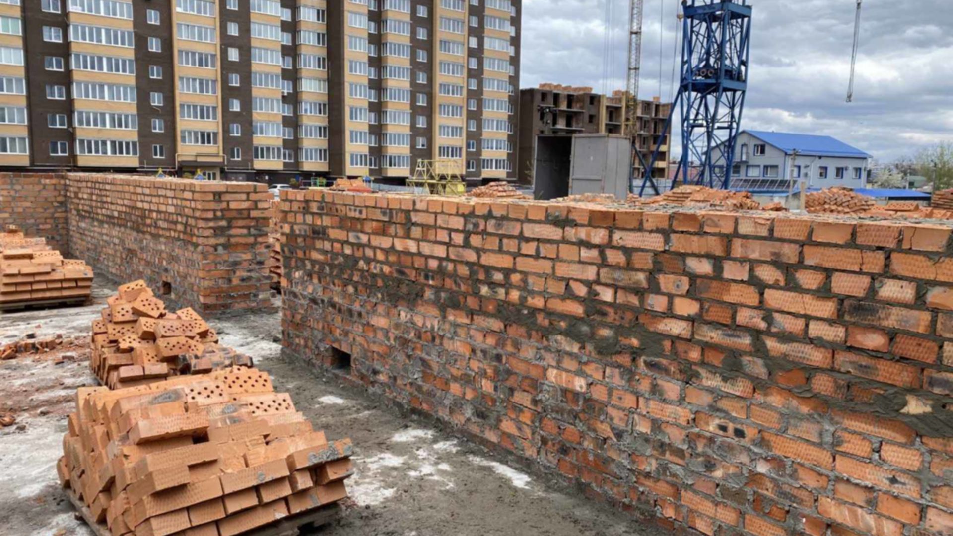 ЖК Янтарний хід будівництва фото 567925