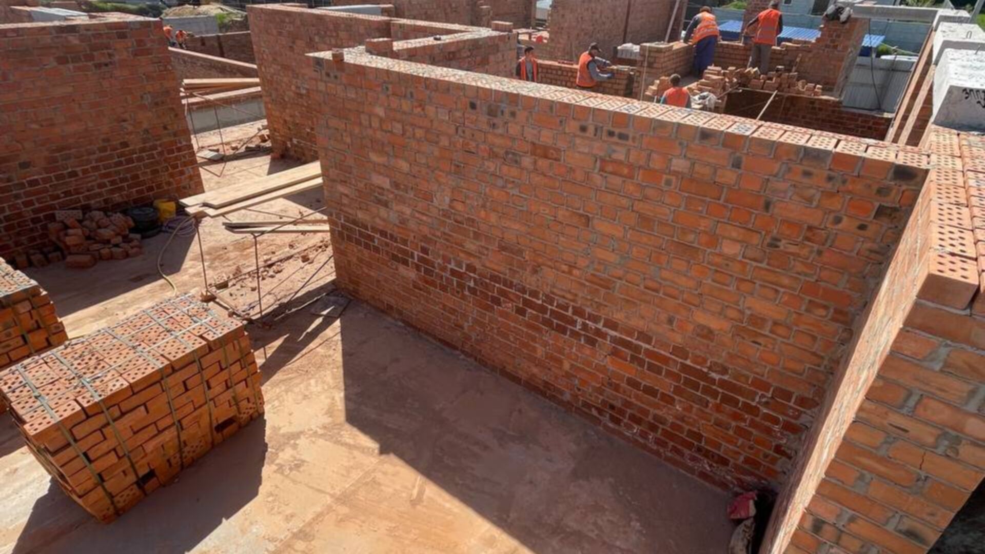 Станом на травень 2023 року ЖК Міланж хід будівництва фото 568192