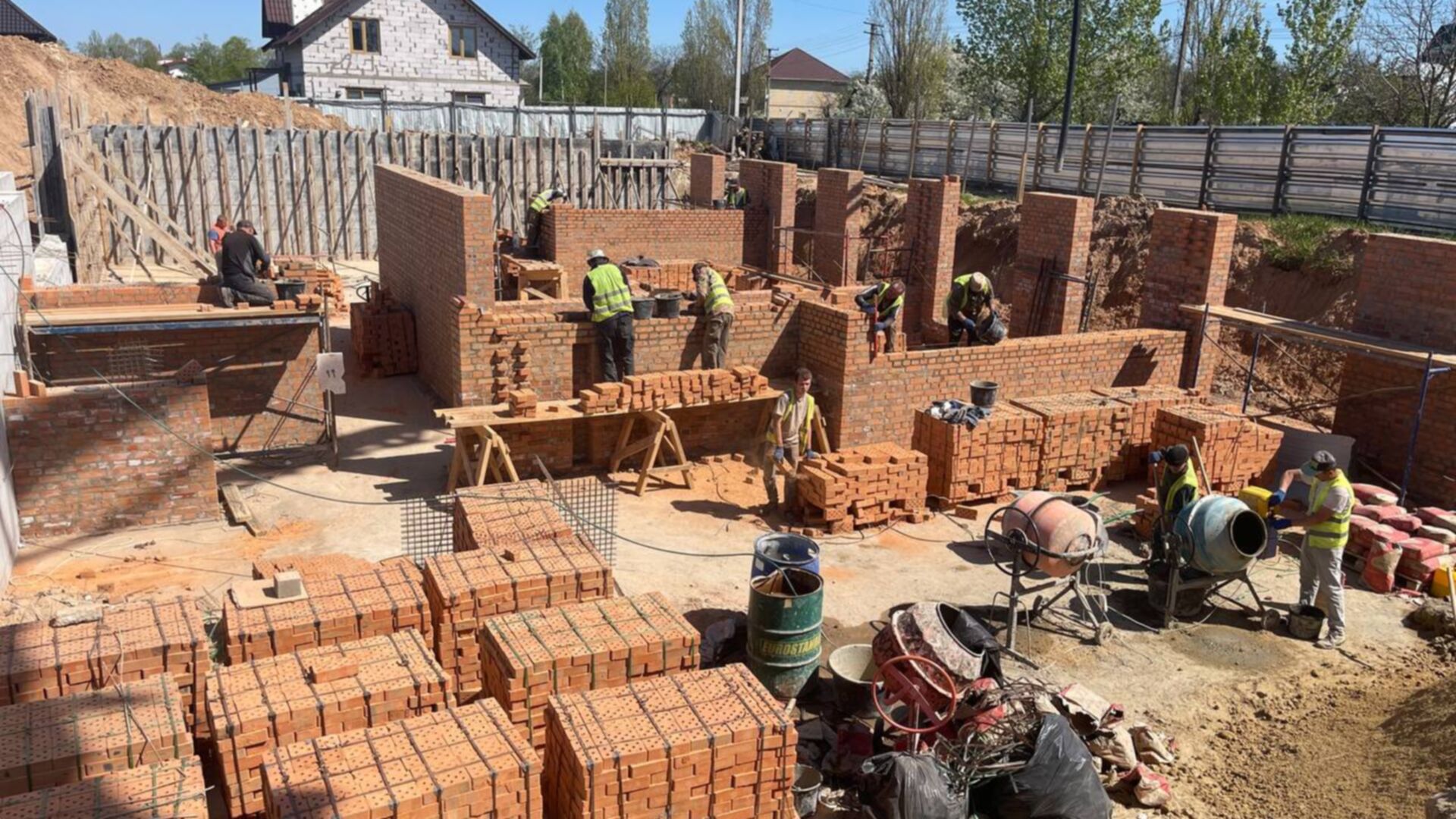 Станом на травень 2023 року ЖК Міланж хід будівництва фото 568195