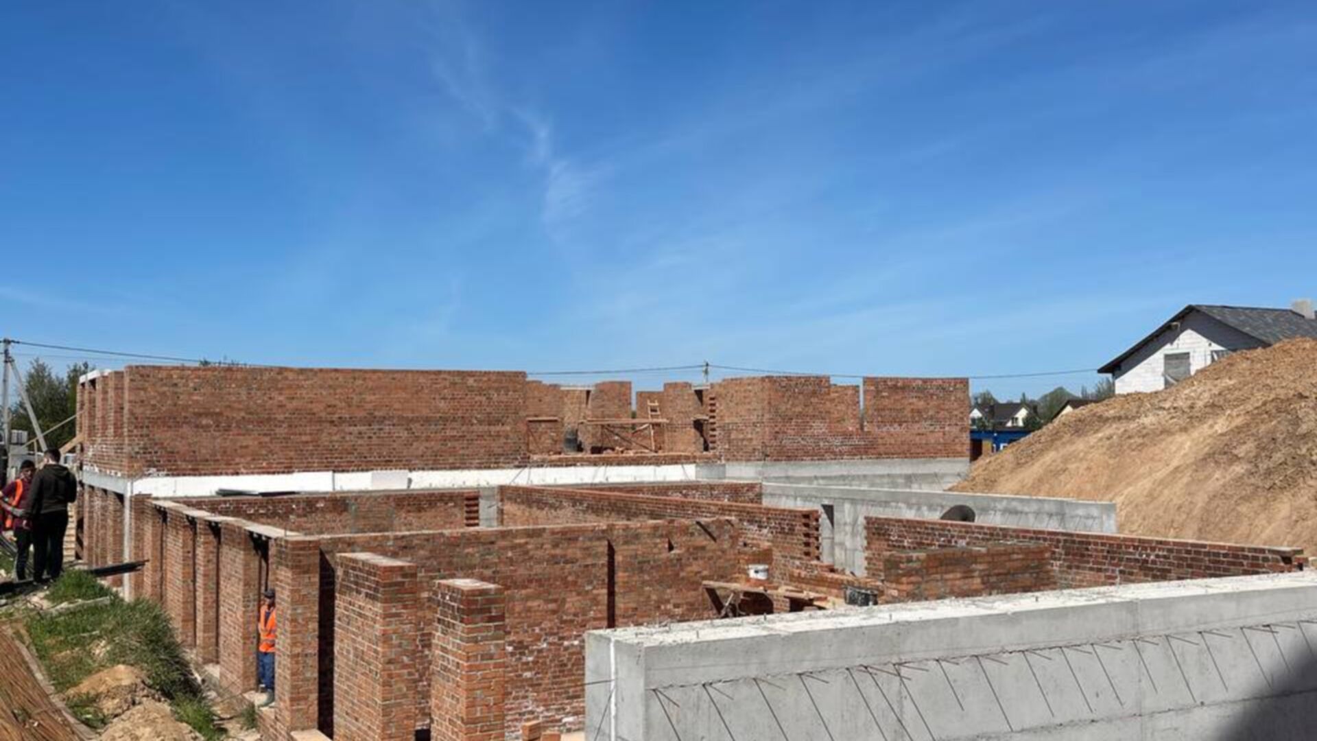 Станом на травень 2023 року ЖК Міланж хід будівництва фото 568197