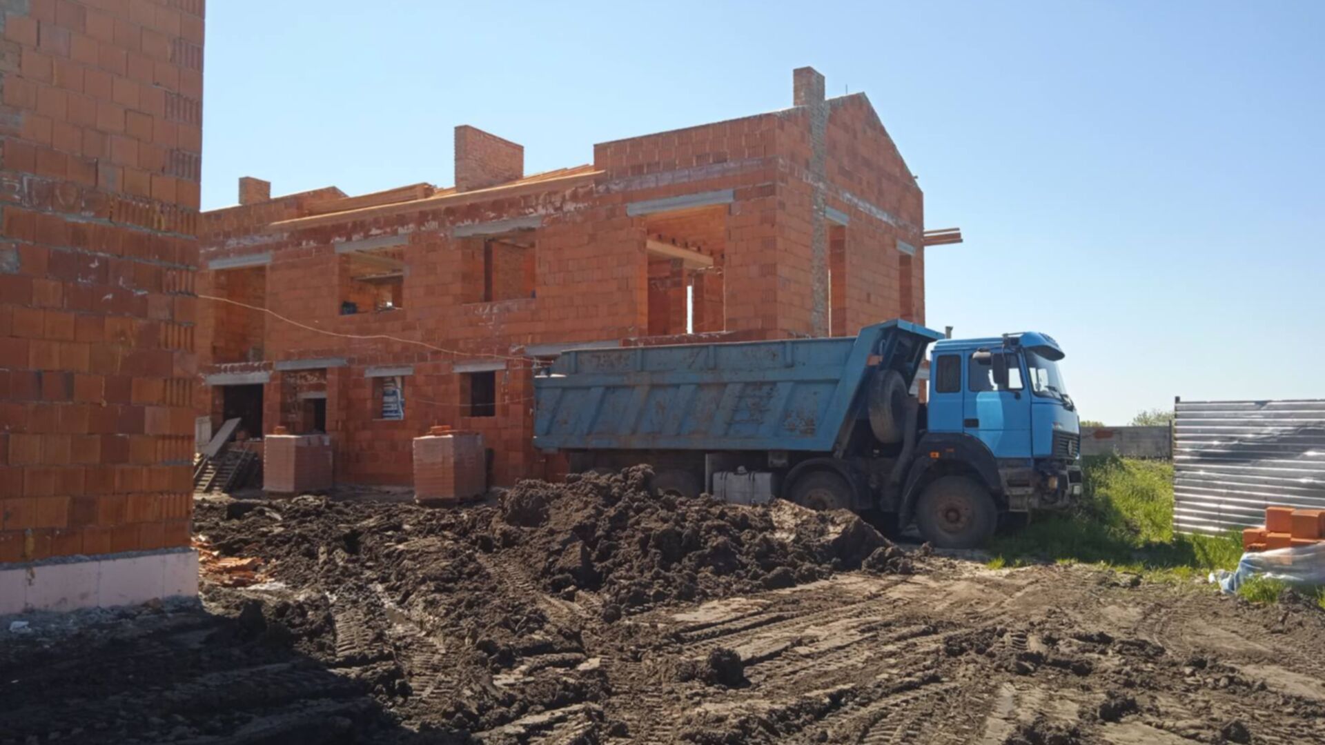 Дуплекс Sokilnyky GrandHouse ход строительства фото 575386