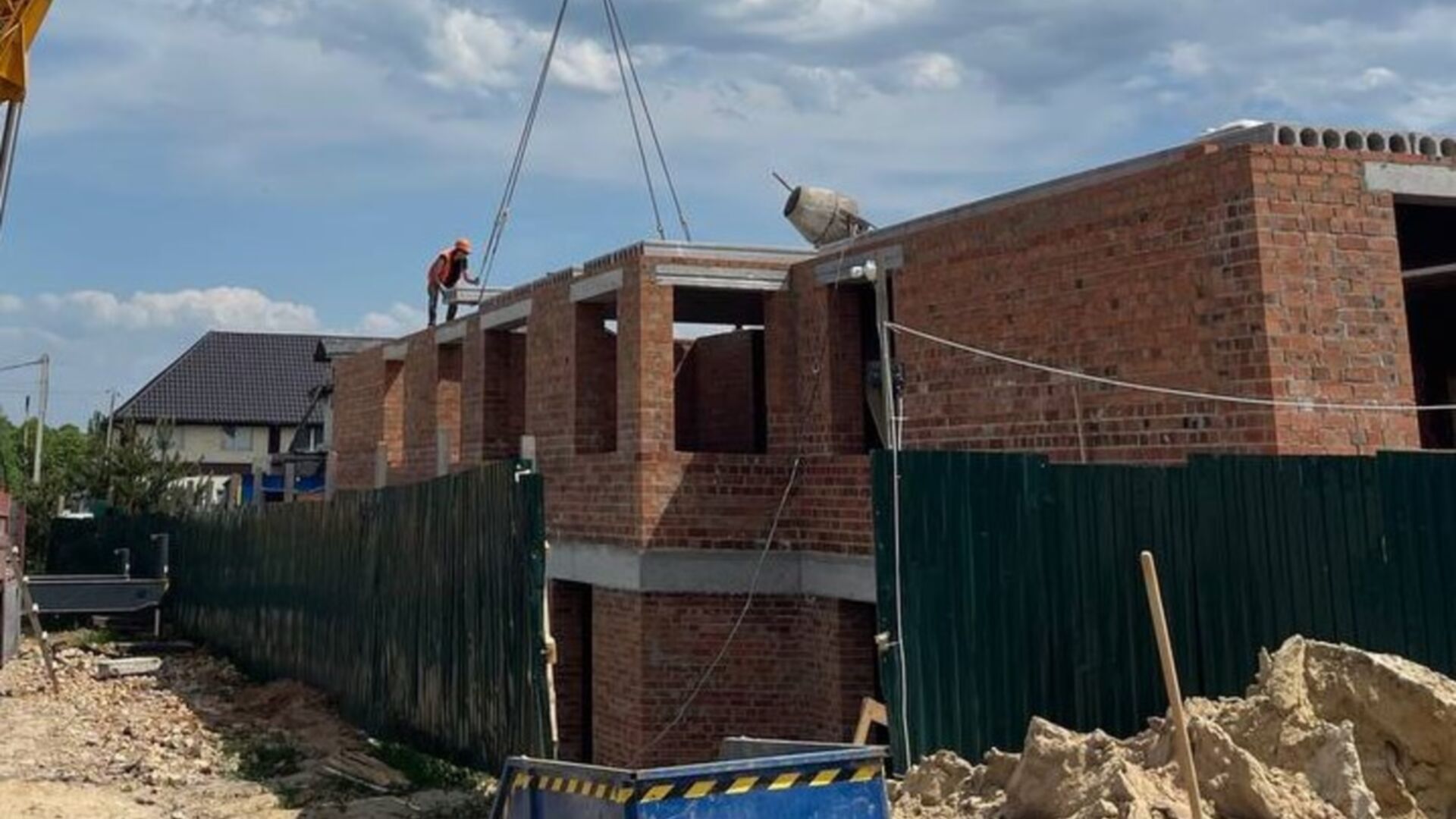 Станом на травень 2023 року ЖК Міланж хід будівництва фото 575527