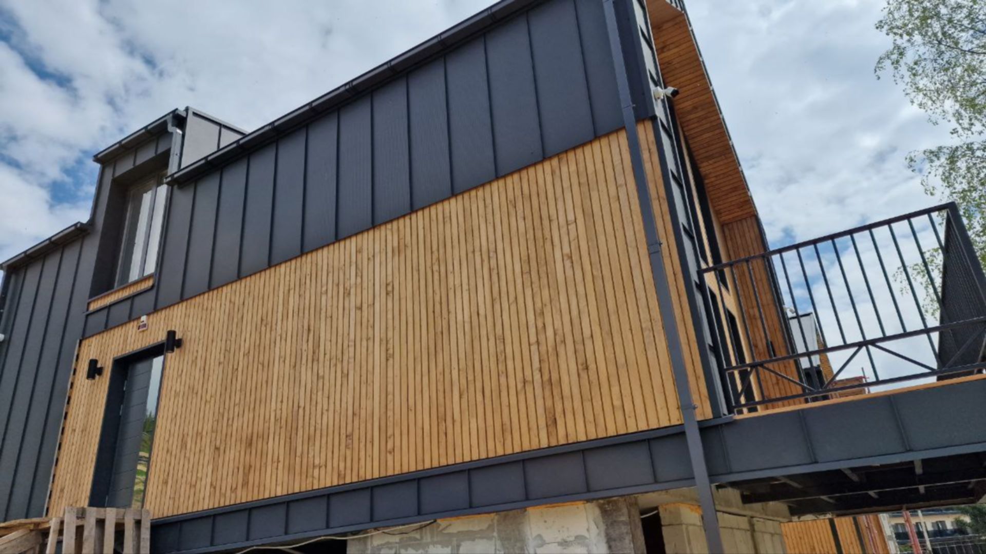 КМ Fomich Residence Guesthouses хід будівництва фото 578442