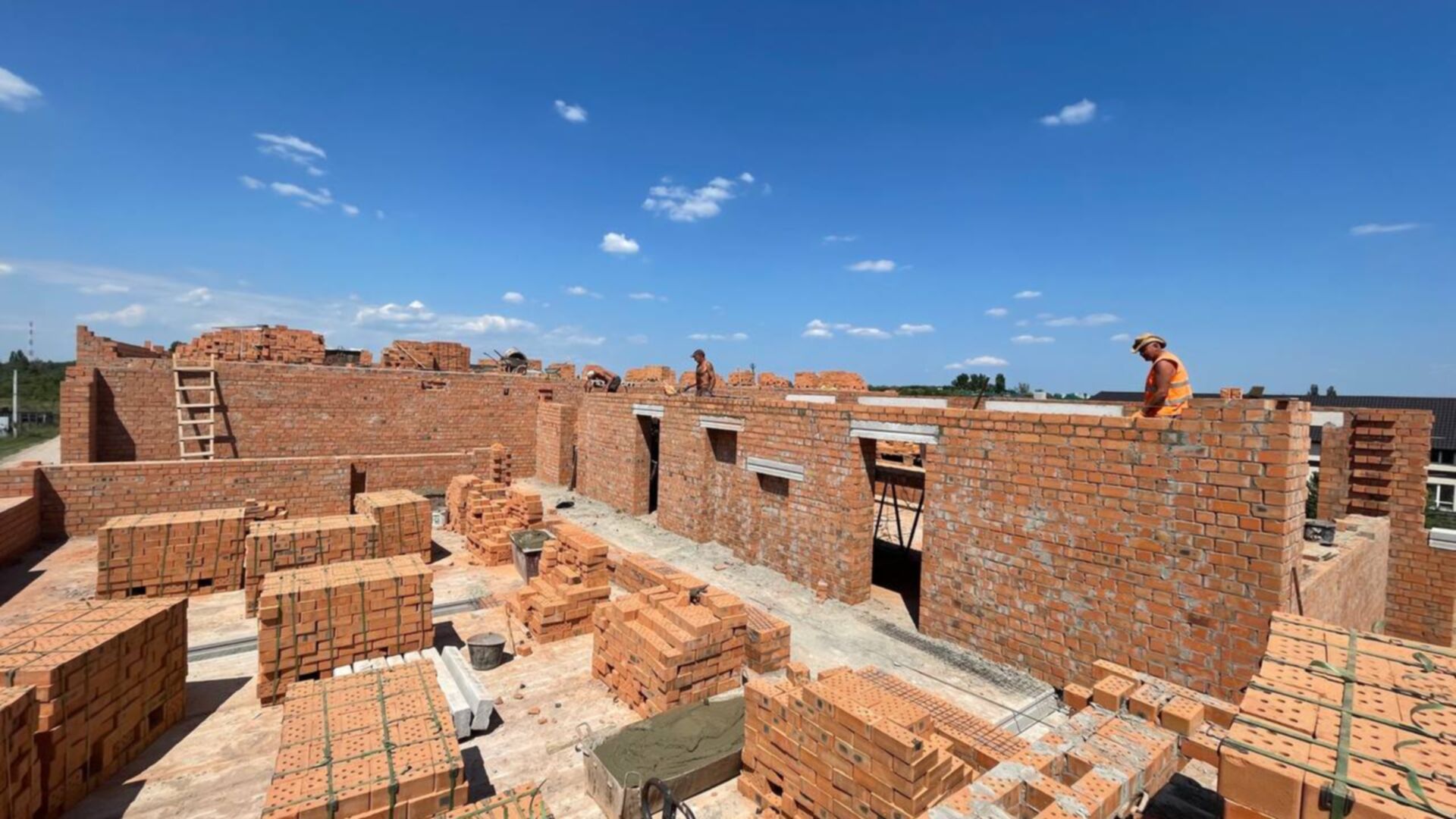 Станом на липень 2023 року ЖК Міланж хід будівництва фото 585716