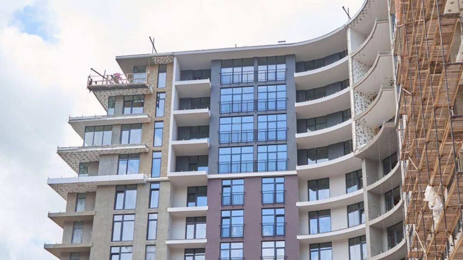 Состоянием на июль 2023 года ЖК Crystal ход строительства фото 588673