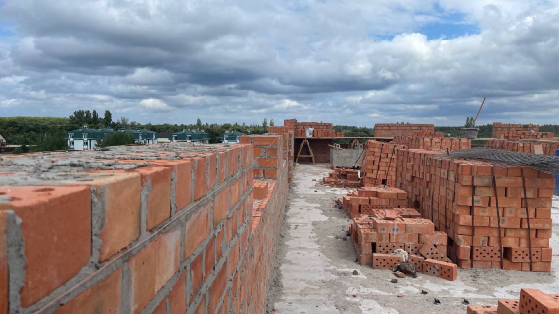 Станом на серпень 2023 року ЖК Міланж хід будівництва фото 595183