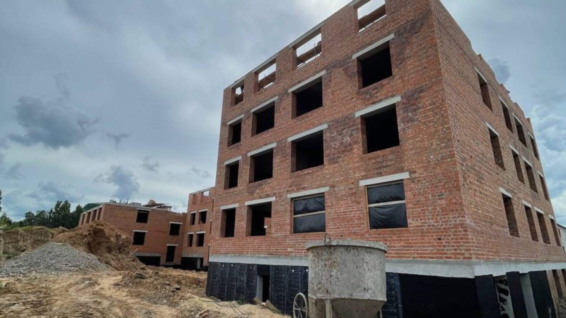 Станом на серпень 2023 року ЖК Міланж хід будівництва фото 595185