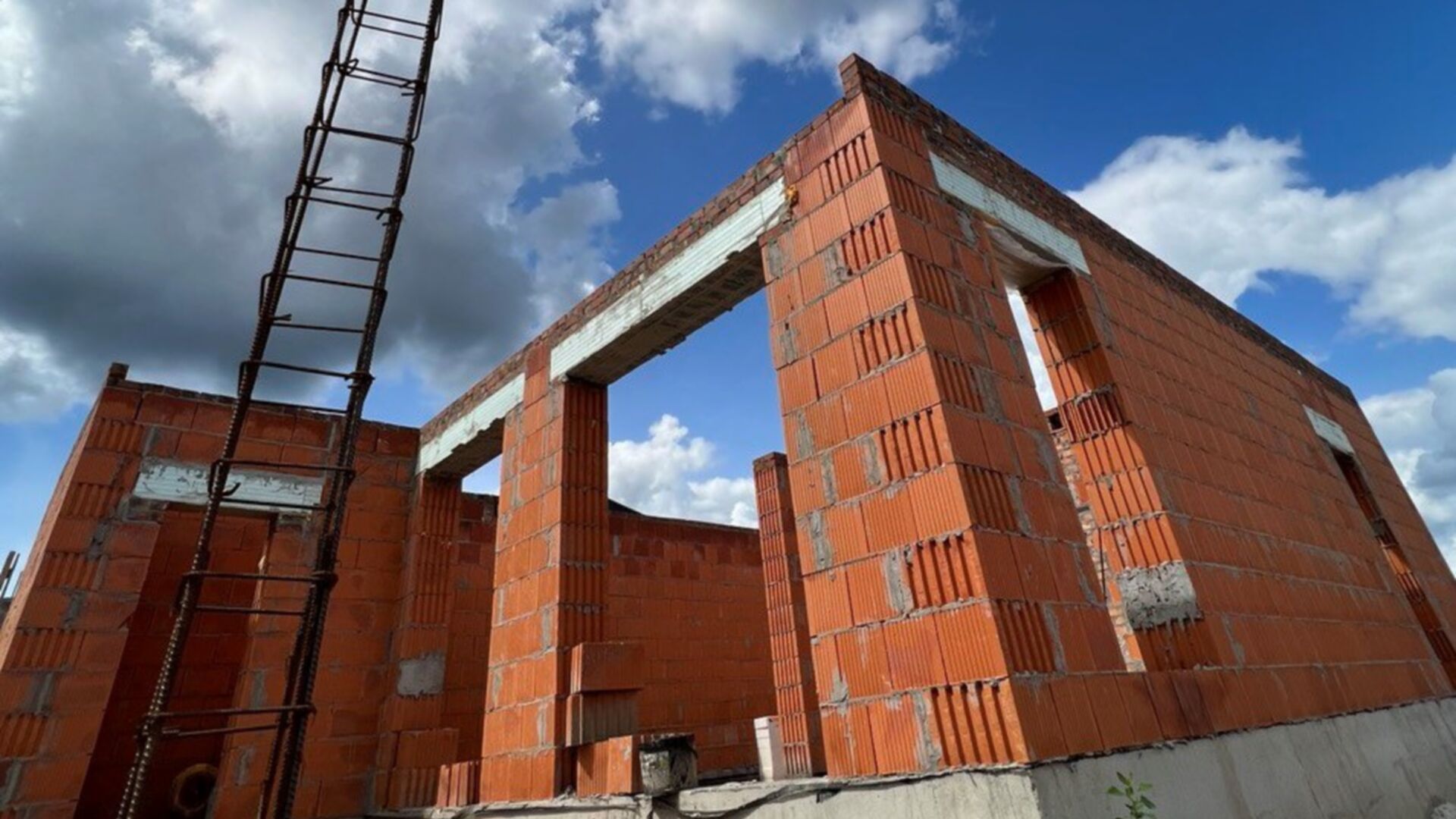 Станом на липень 2023 року КМ Stone Village хід будівництва фото 595372