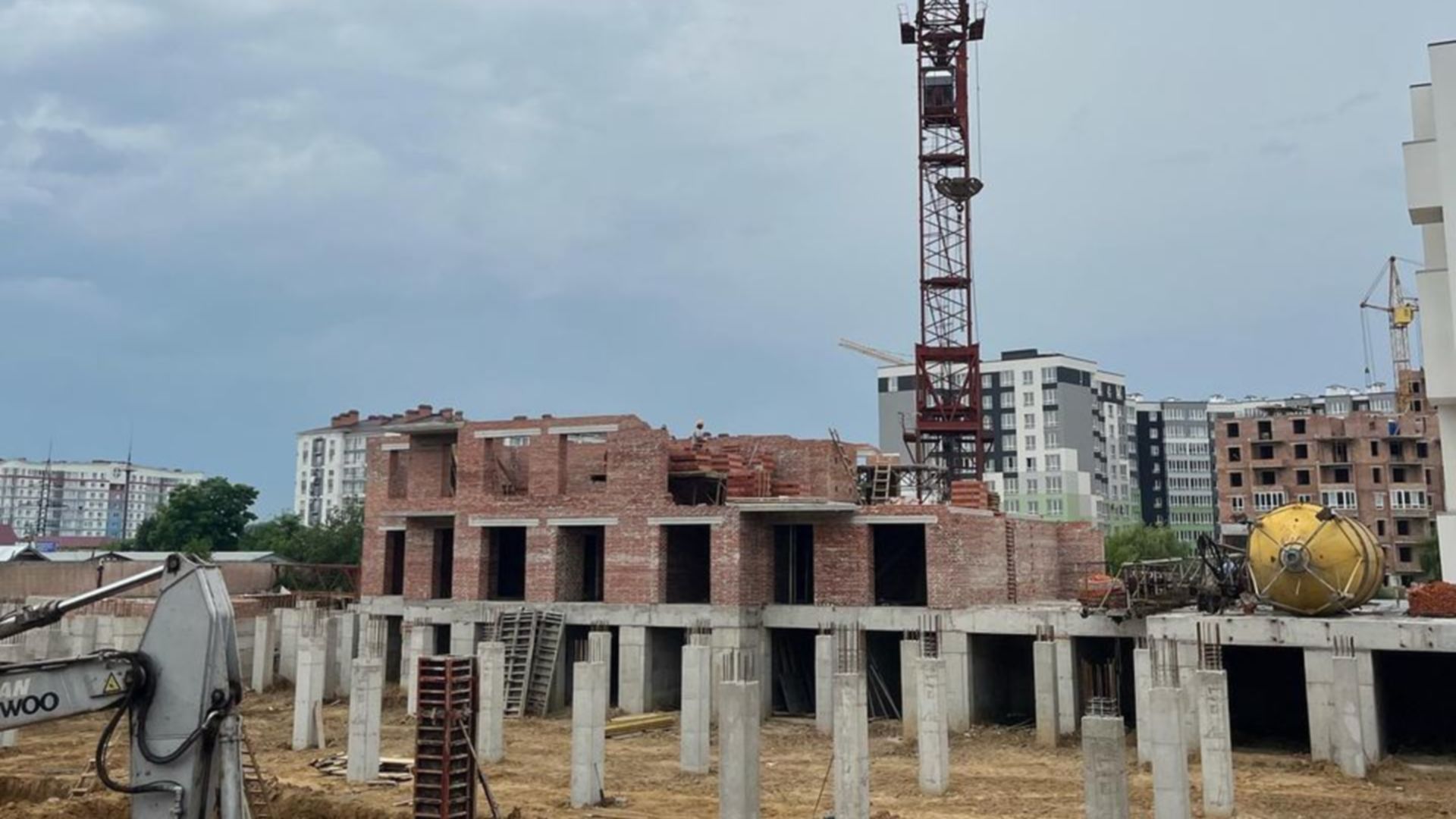 Состоянием на август 2023 года ЖК Липки 2 ход строительства фото 597071