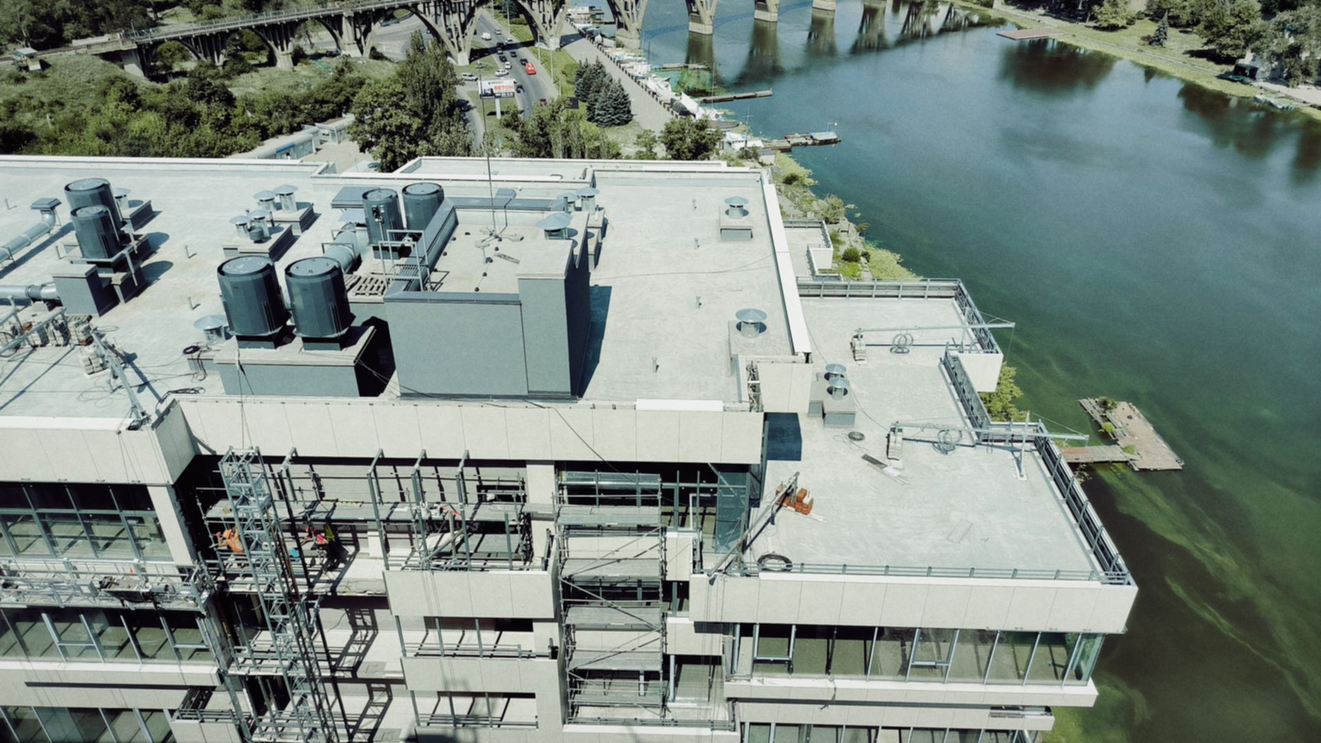 Состоянием на август 2023 года Апарт-комплекс Port City ход строительства фото 599064