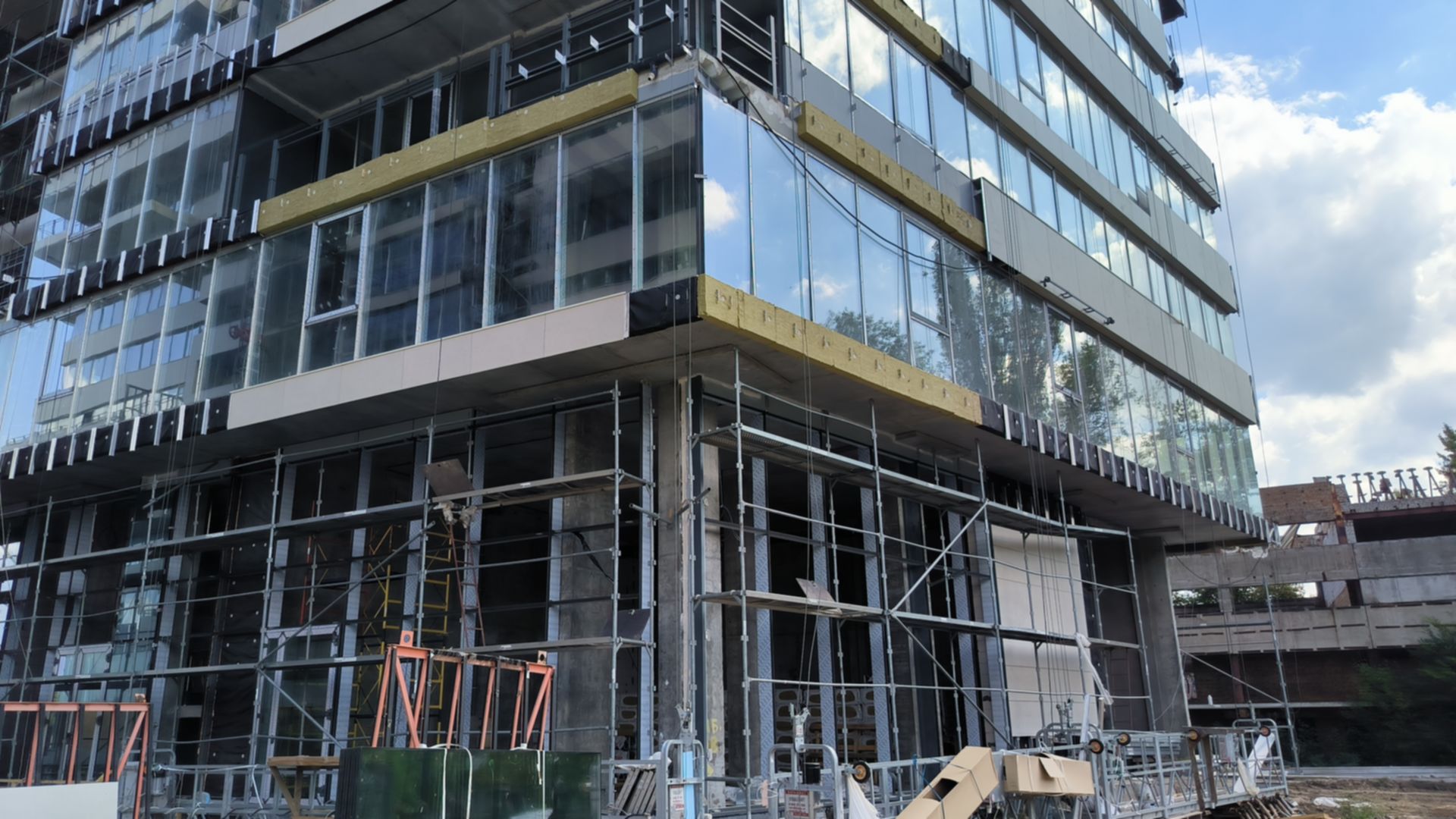 Состоянием на август 2023 года Апарт-комплекс Port City ход строительства фото 599066