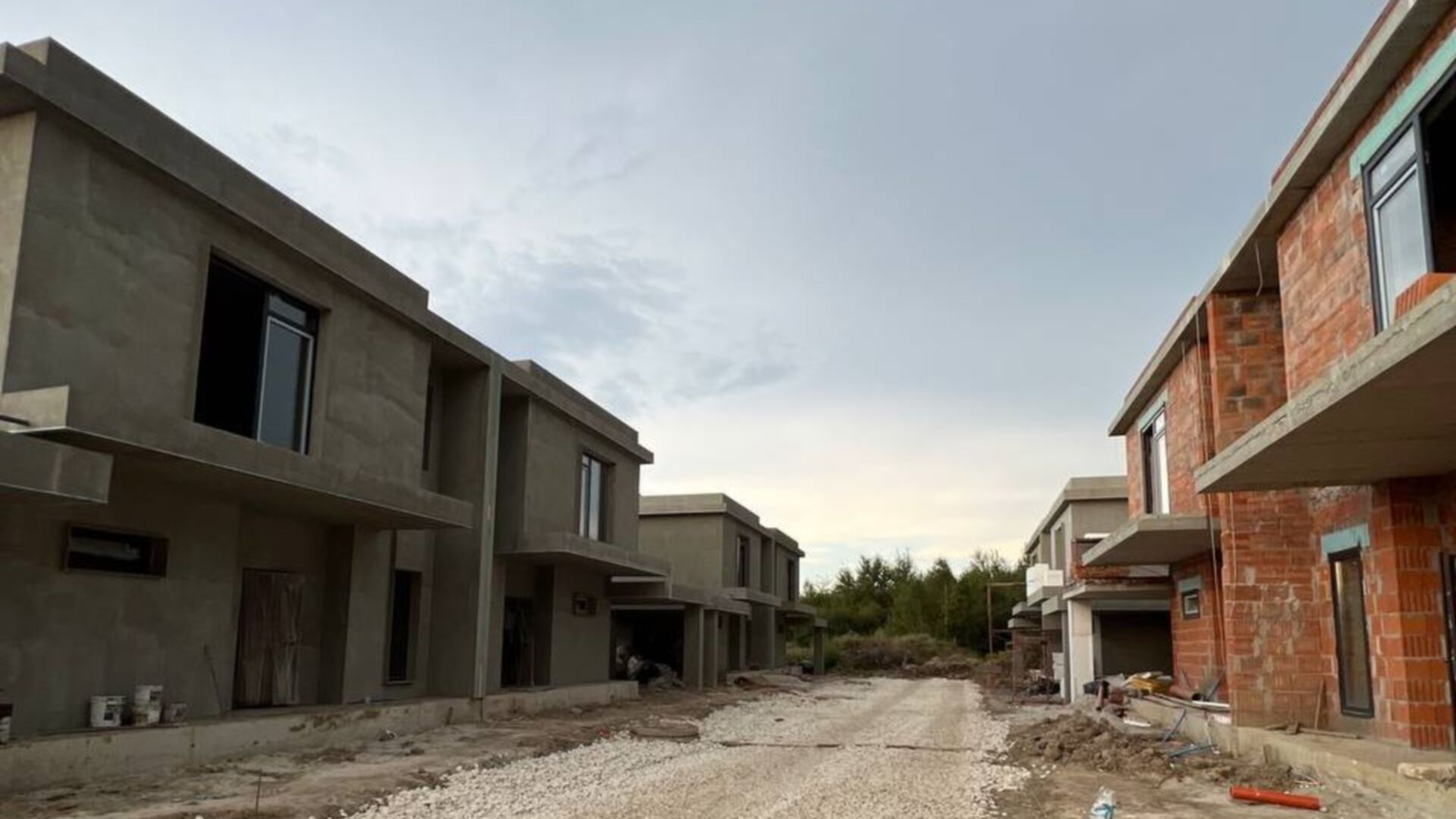 Станом на серпень 2023 року КМ Stone Village хід будівництва фото 601710