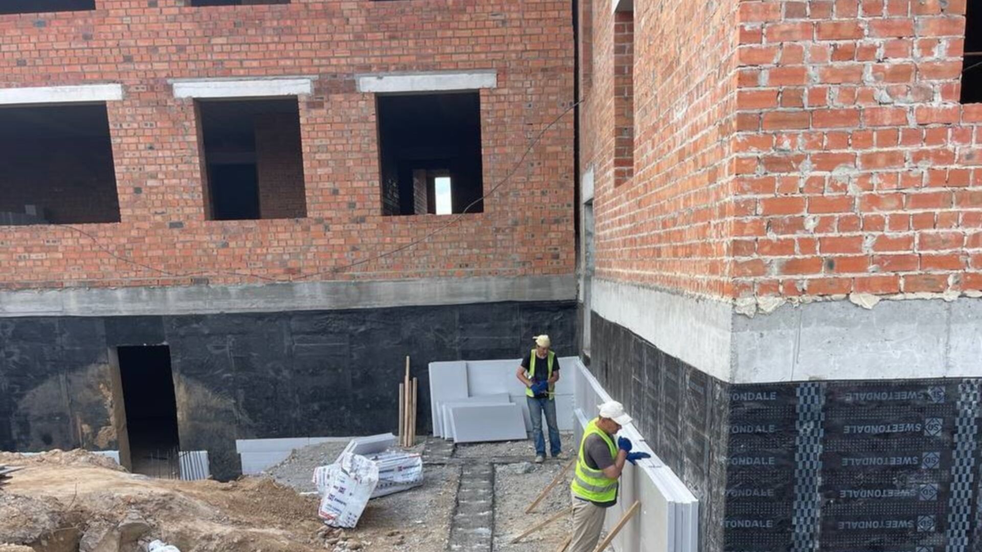 Станом на вересень 2023 року ЖК Міланж хід будівництва фото 602816