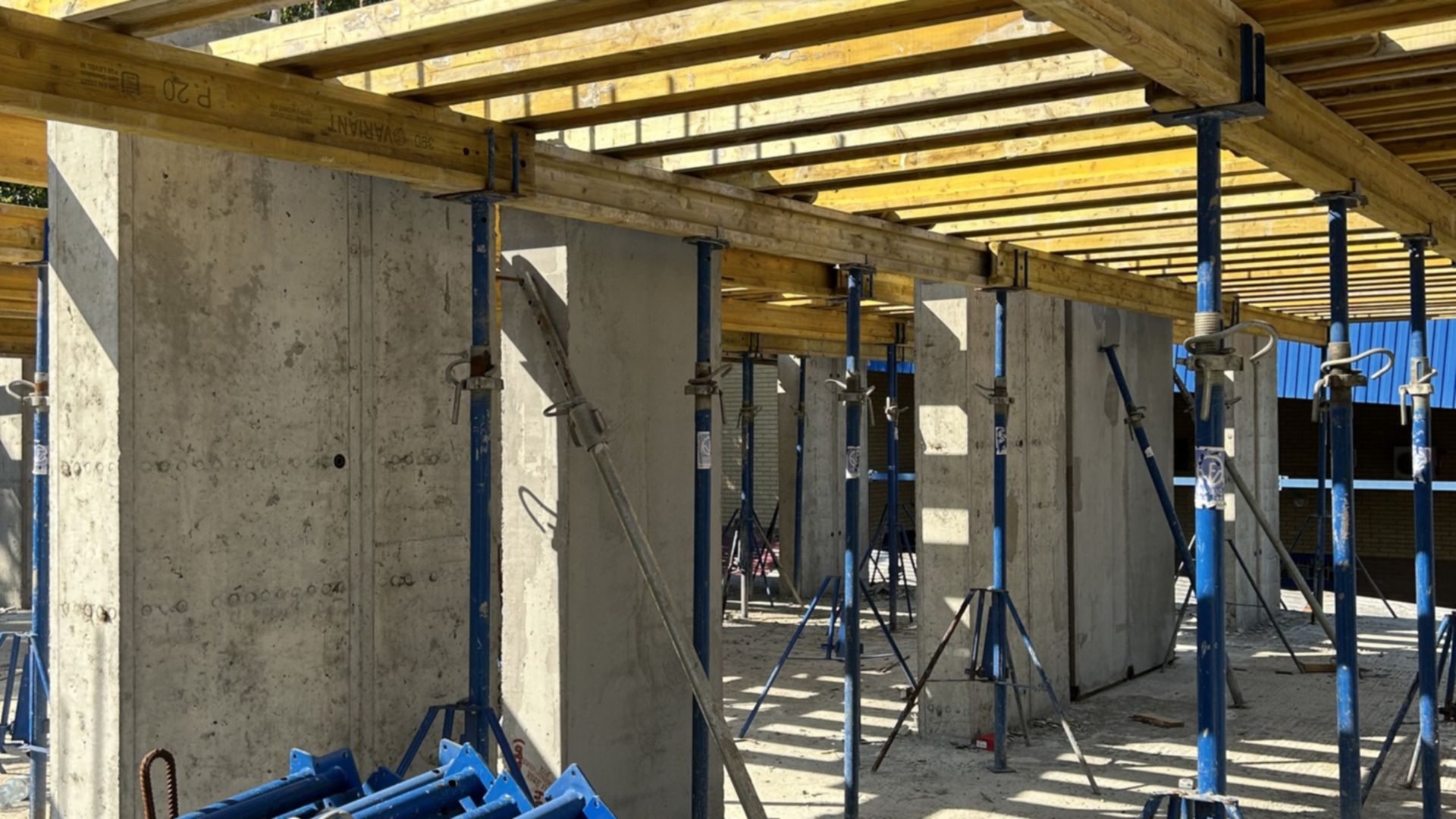 Станом на вересень 2023 року ЖК вул. Героїв АТО, 81 хід будівництва фото 607251