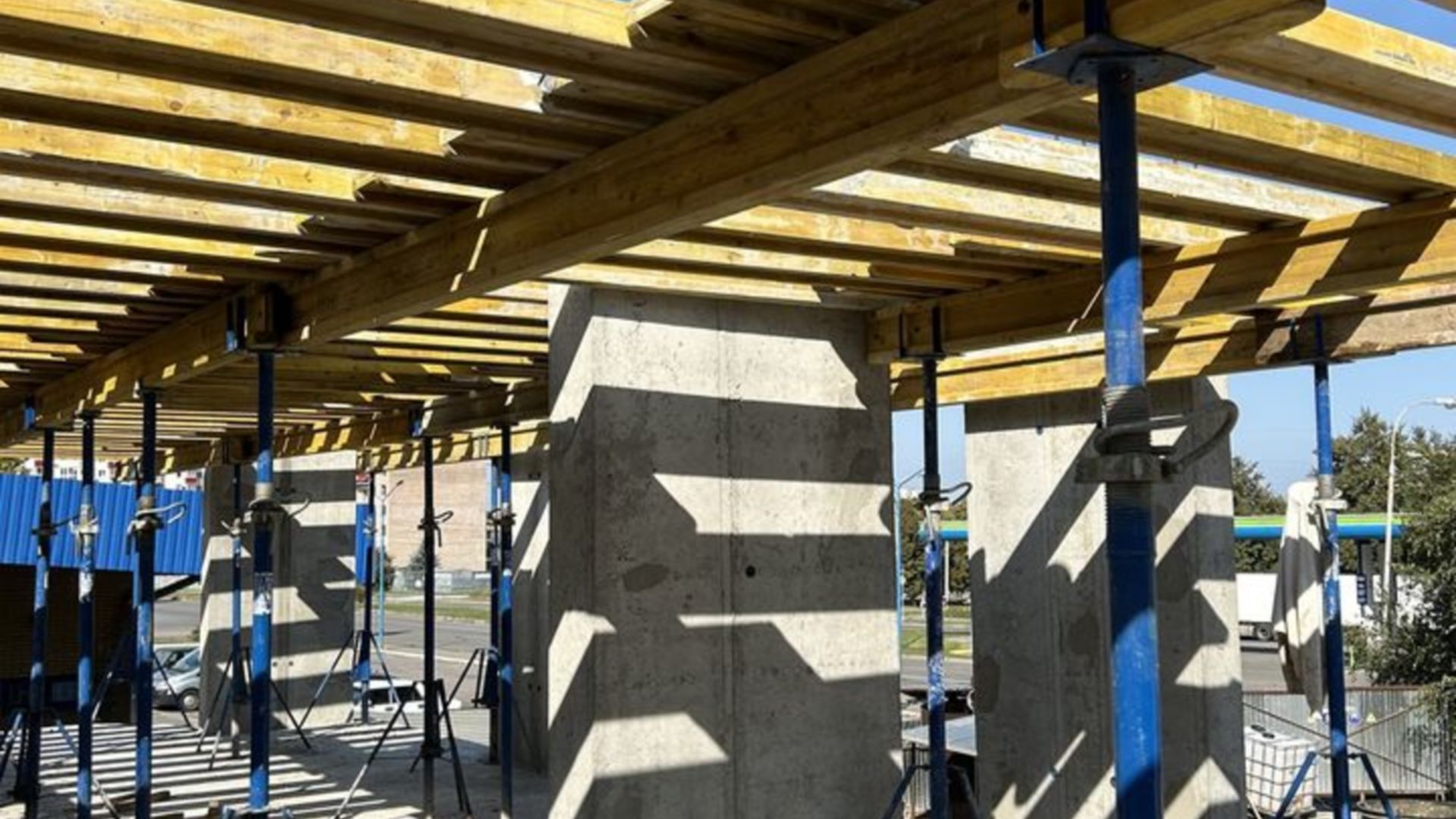 Станом на вересень 2023 року ЖК вул. Героїв АТО, 81 хід будівництва фото 607252