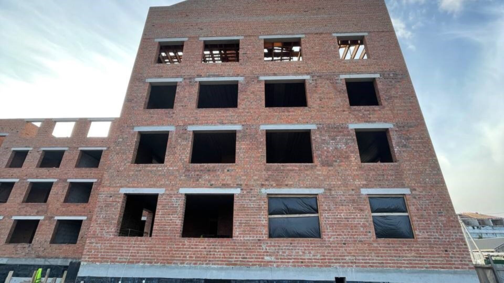 Станом на жовтень 2023 року ЖК Міланж хід будівництва фото 611610