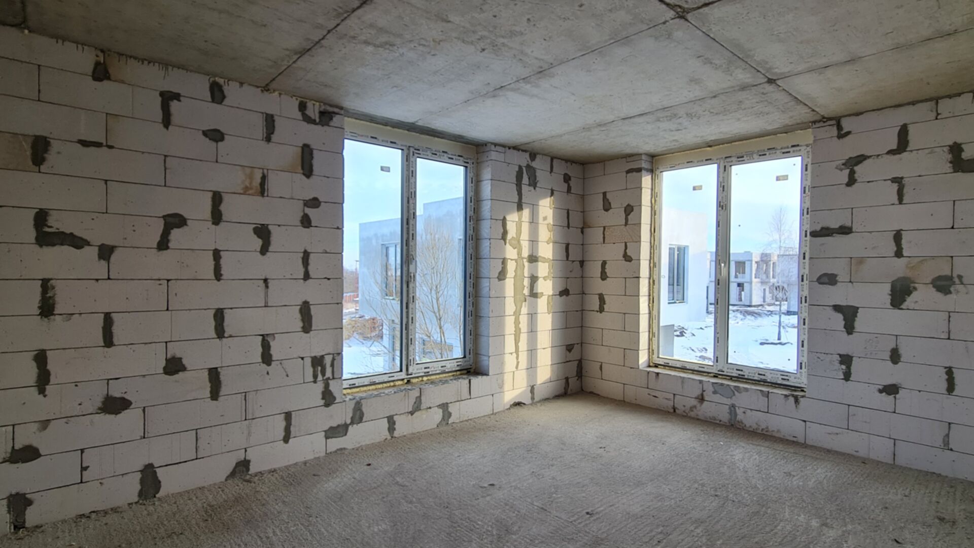 Станом на січень 2024 року КМ Barcelona хід будівництва фото 644826