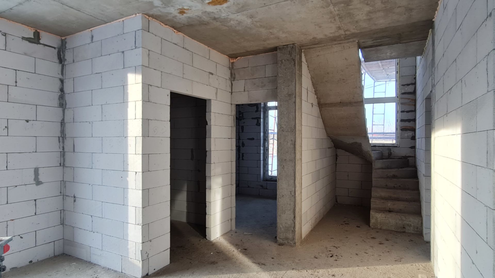 Станом на січень 2024 року КМ Barcelona хід будівництва фото 644847