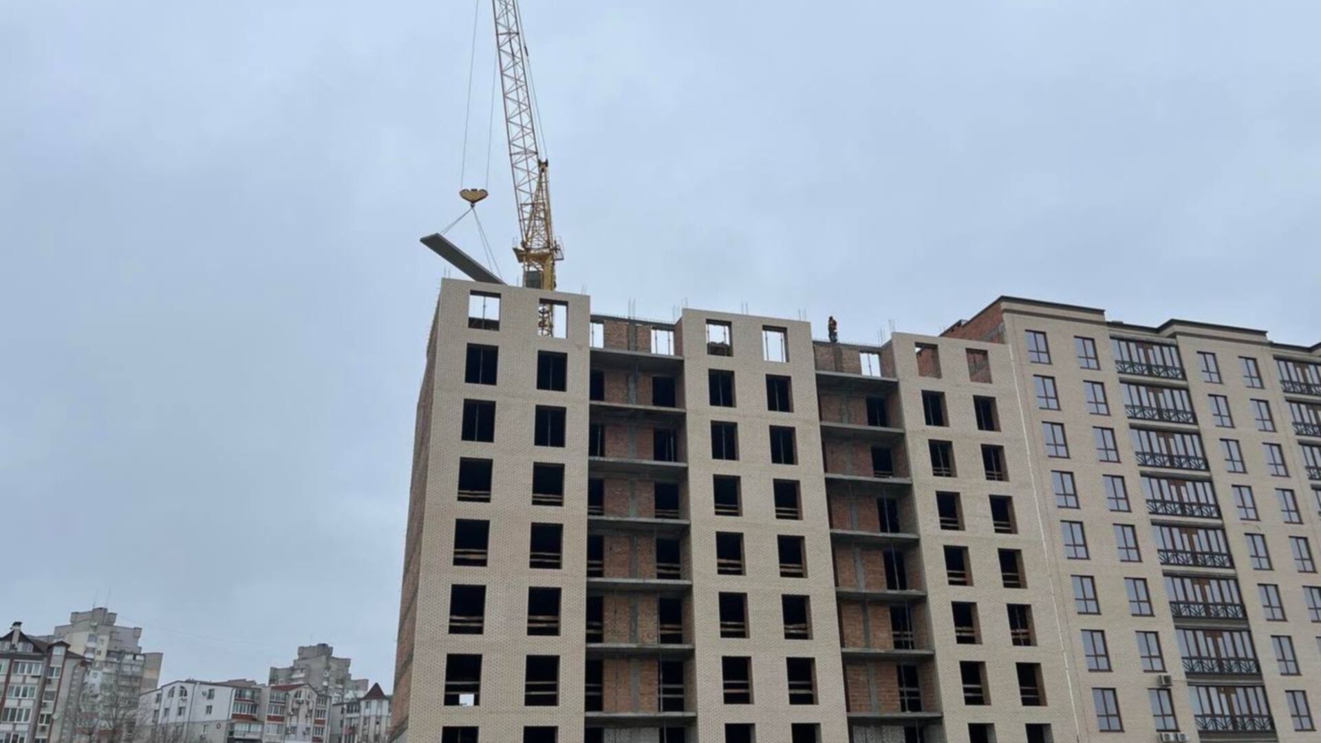 Станом на березень 2024 року ЖК Парус хід будівництва фото 665261