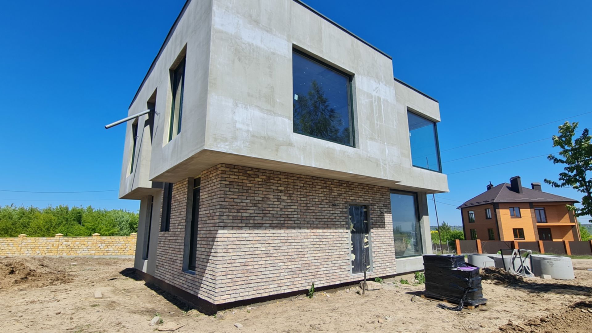 Станом на травень 2024 року КМ Barcelona хід будівництва фото 692780