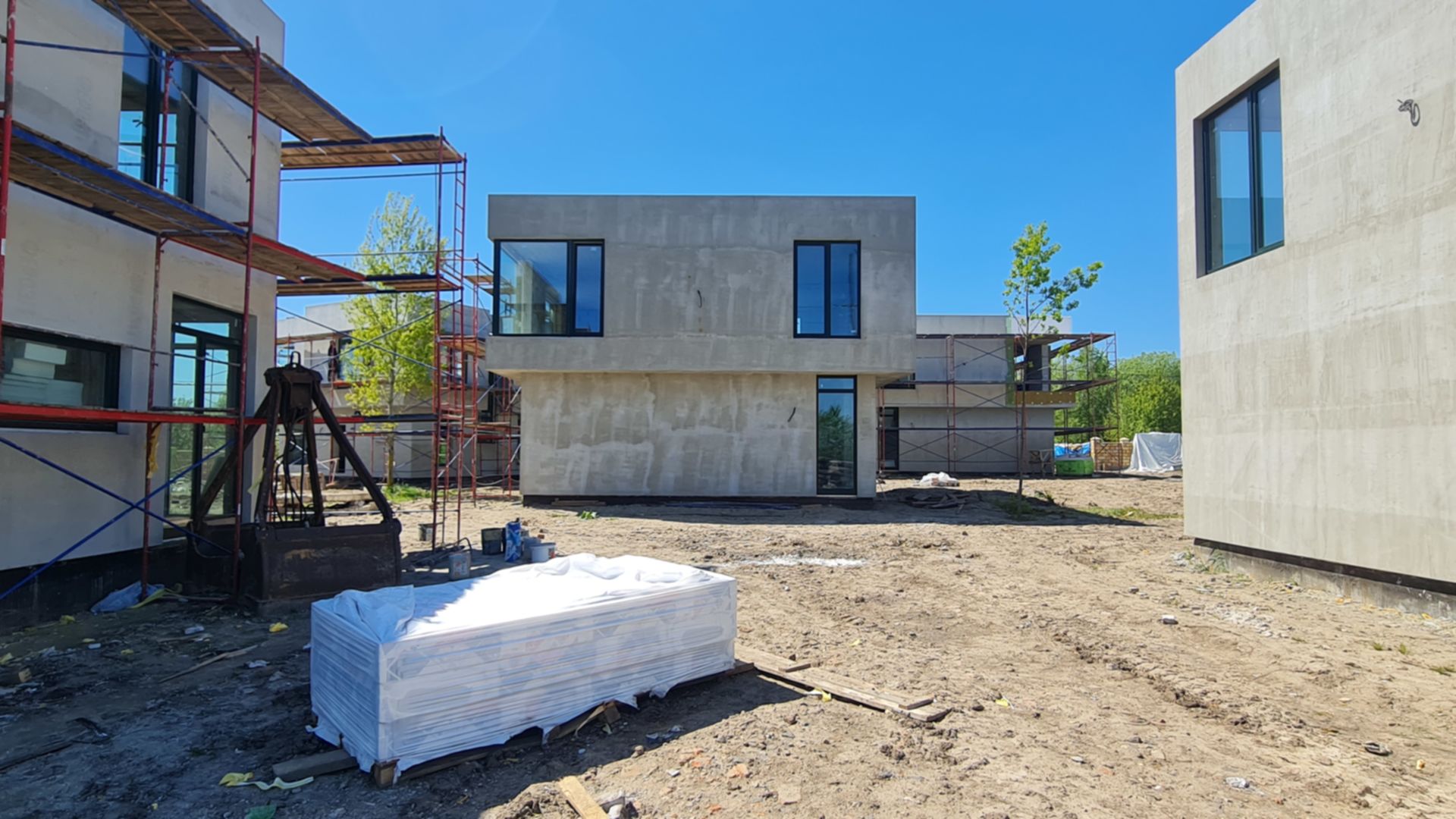 Станом на травень 2024 року КМ Barcelona хід будівництва фото 692855