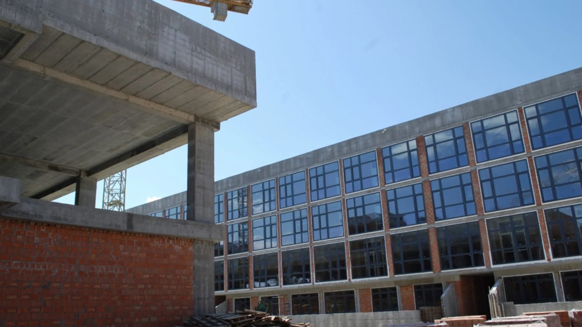 ЖК Luxberry lakes & forest хід будівництва фото 710148