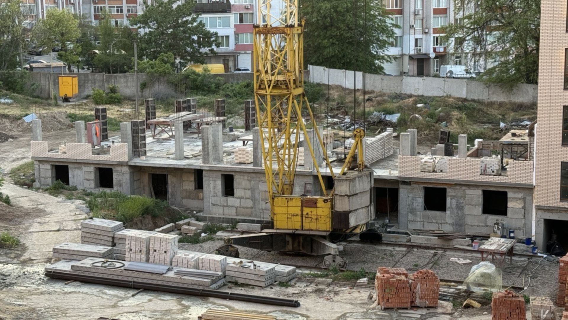 Станом на травень 2024 року ЖК Парус хід будівництва фото 712070