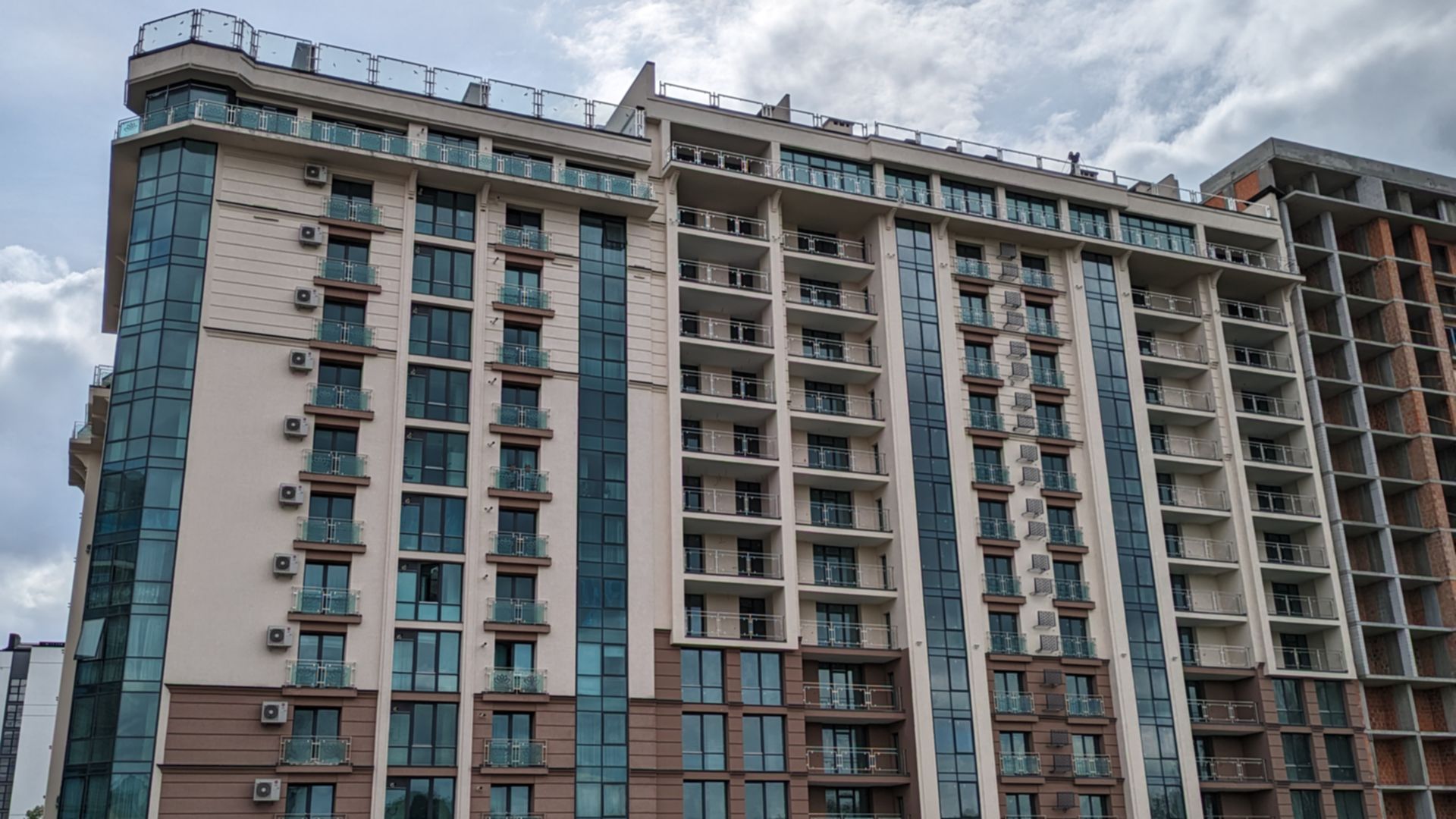 ЖК HydroPark DeLuxe хід будівництва фото 713457