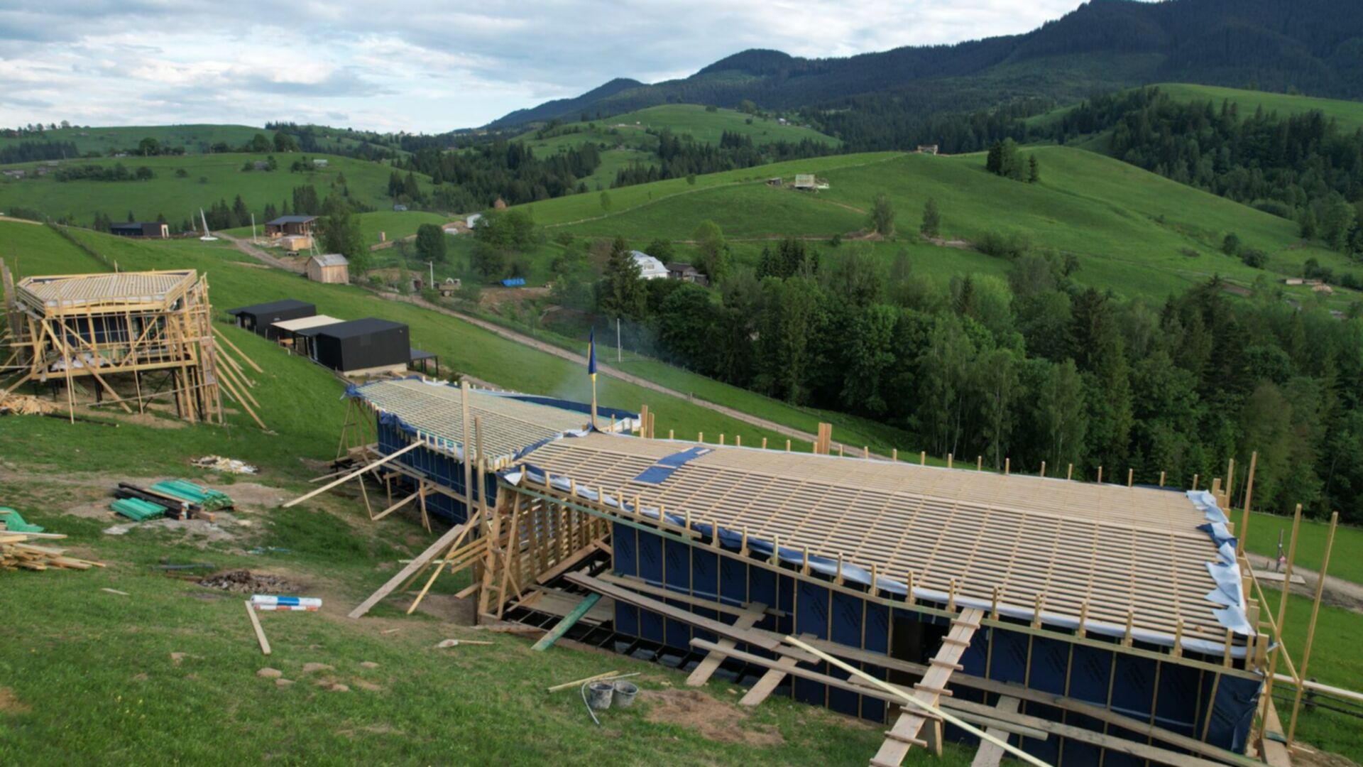 Состоянием на май 2024 года КГ Emshir Villas ход строительства фото 716219