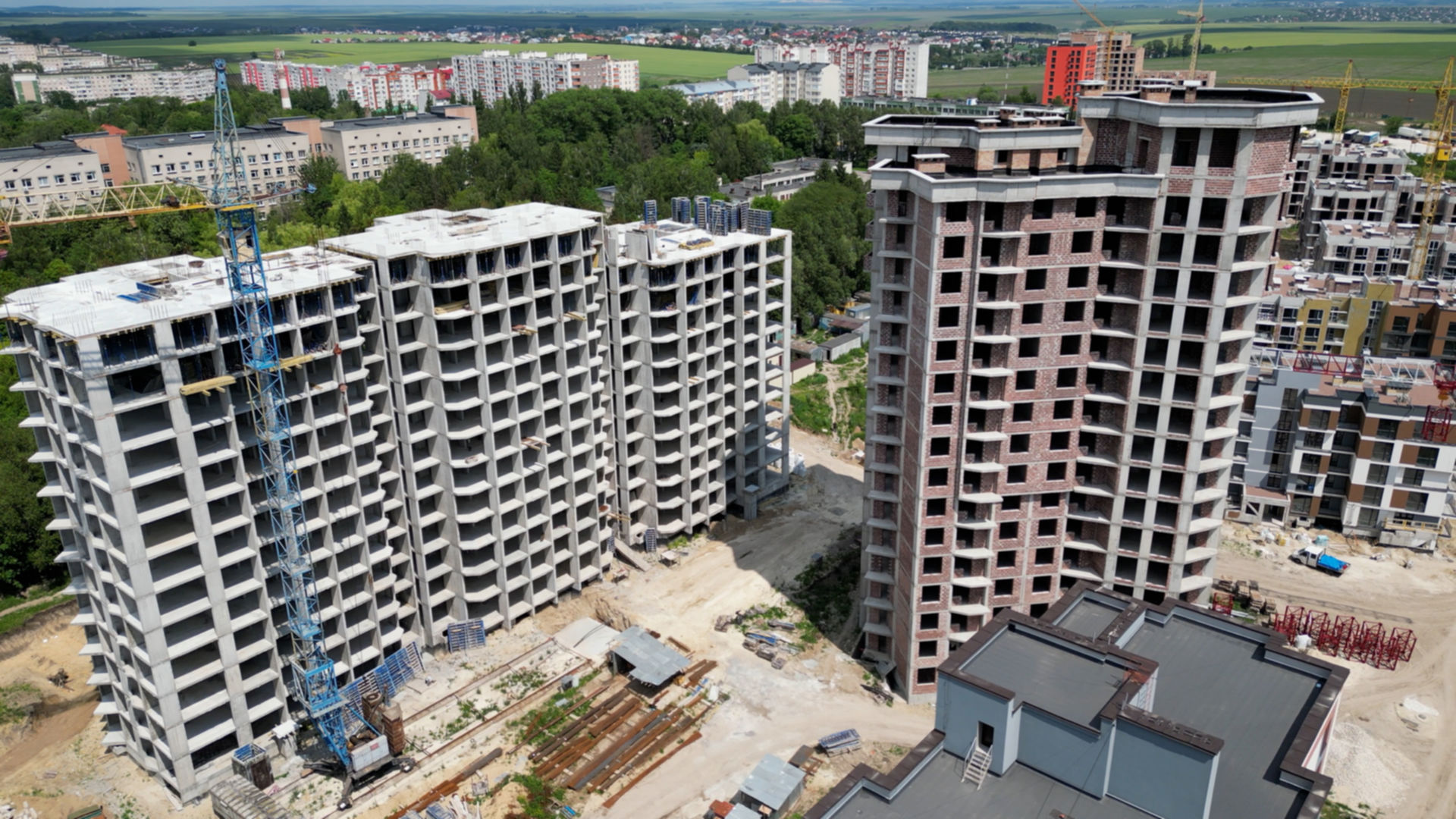 ЖК Варшавський мікрорайон, 8 черга хід будівництва фото 716321