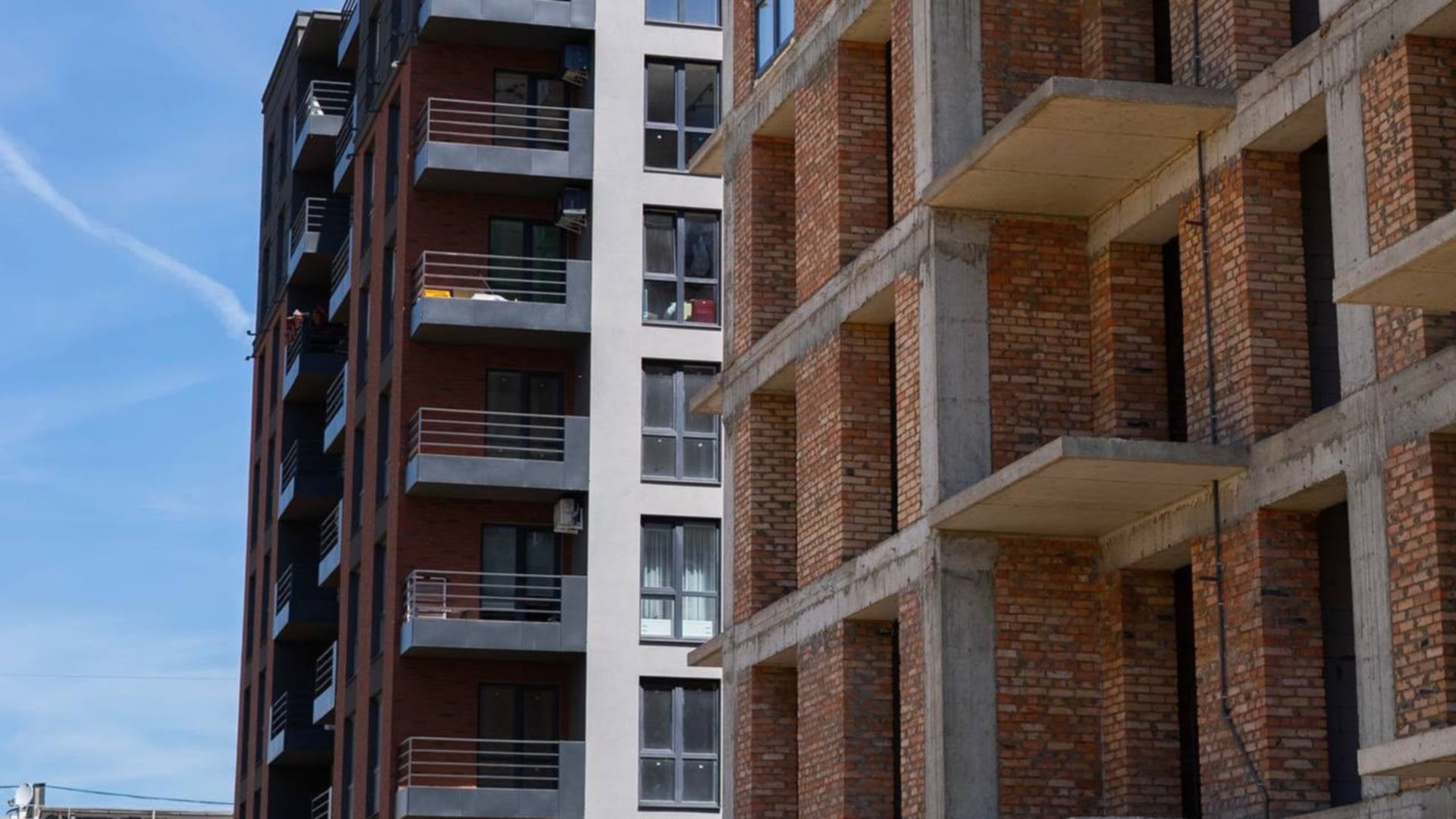 ЖК West Towers хід будівництва фото 716697