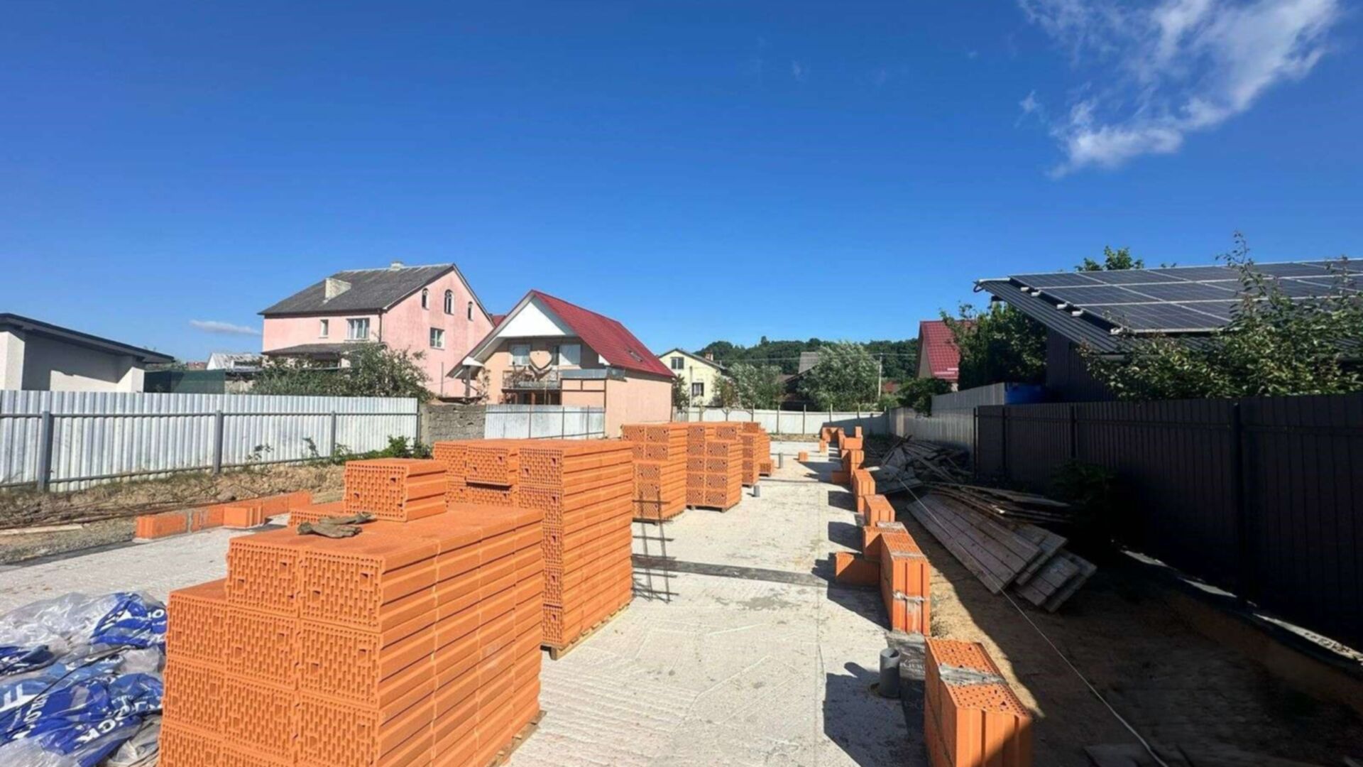 Станом на червень 2024 року Таунхаус 4 You хід будівництва фото 722243