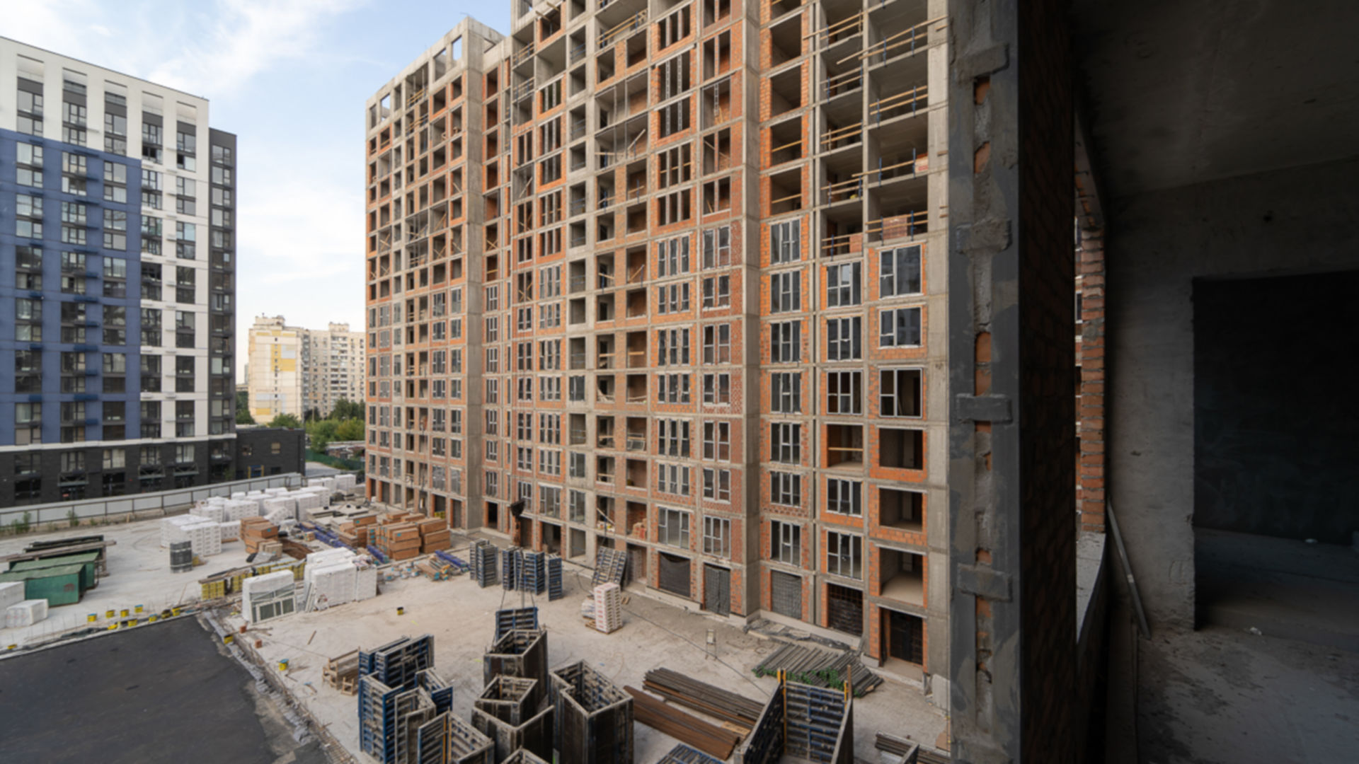 Состоянием на июнь 2024 года ЖК Sky Avenue ход строительства фото 729158