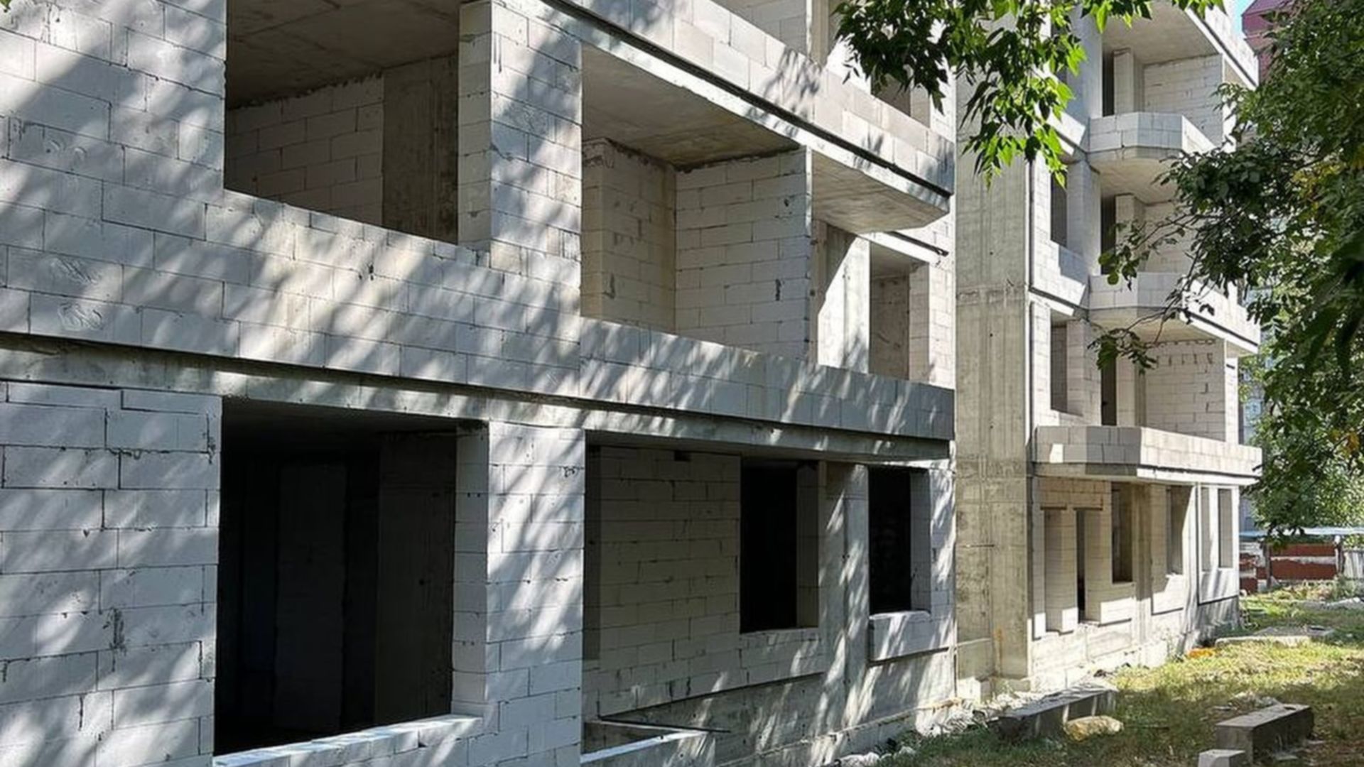 Станом на серпень 2024 року ЖК вул. Героїв АТО, 81 хід будівництва фото 746030