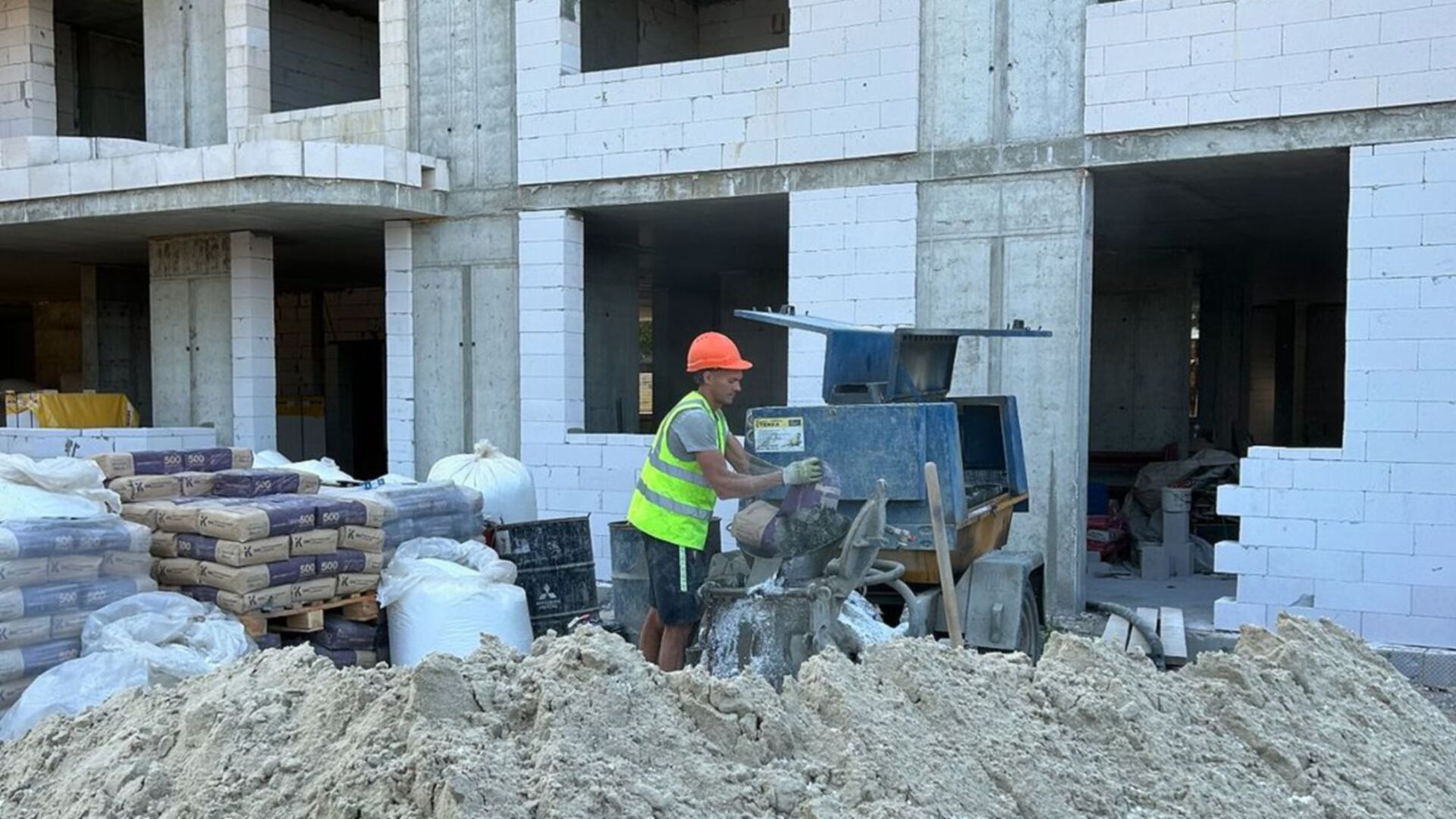 Станом на серпень 2024 року ЖК вул. Героїв АТО, 81 хід будівництва фото 746035