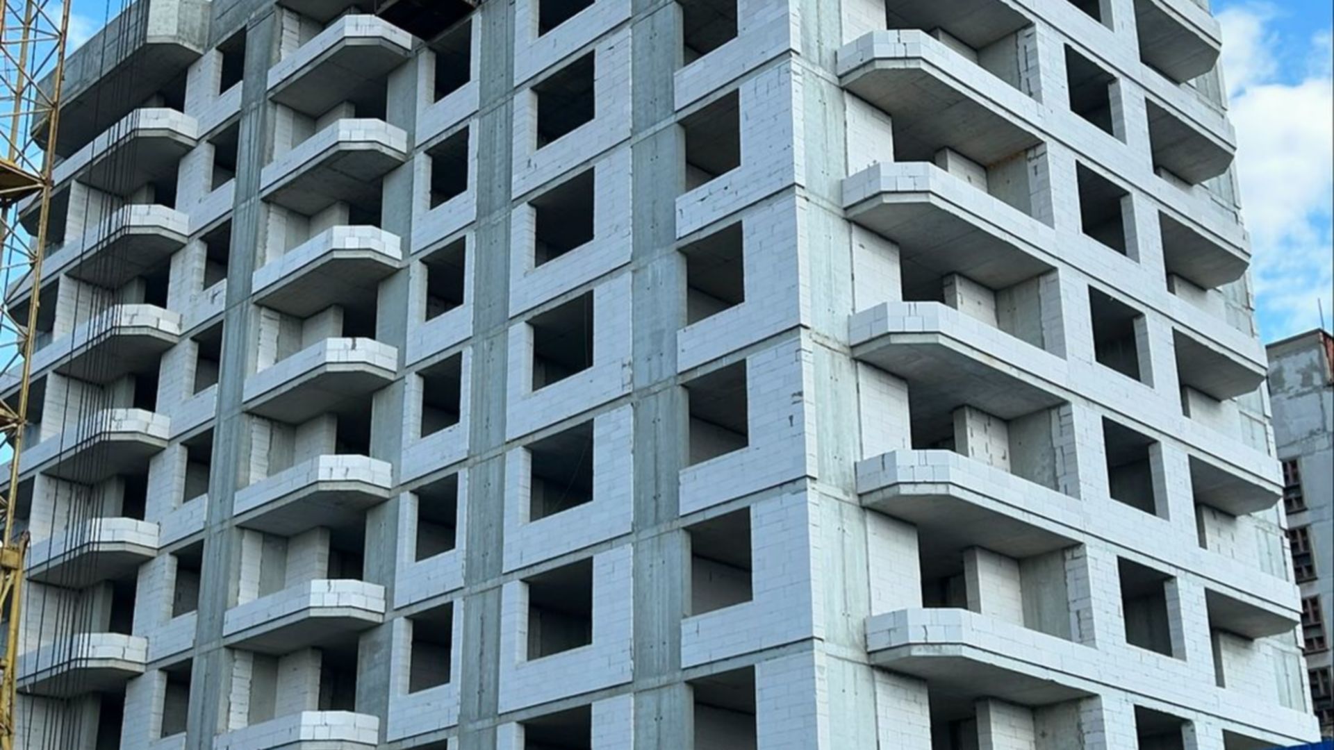 Станом на серпень 2024 року ЖК вул. Героїв АТО, 81 хід будівництва фото 746047